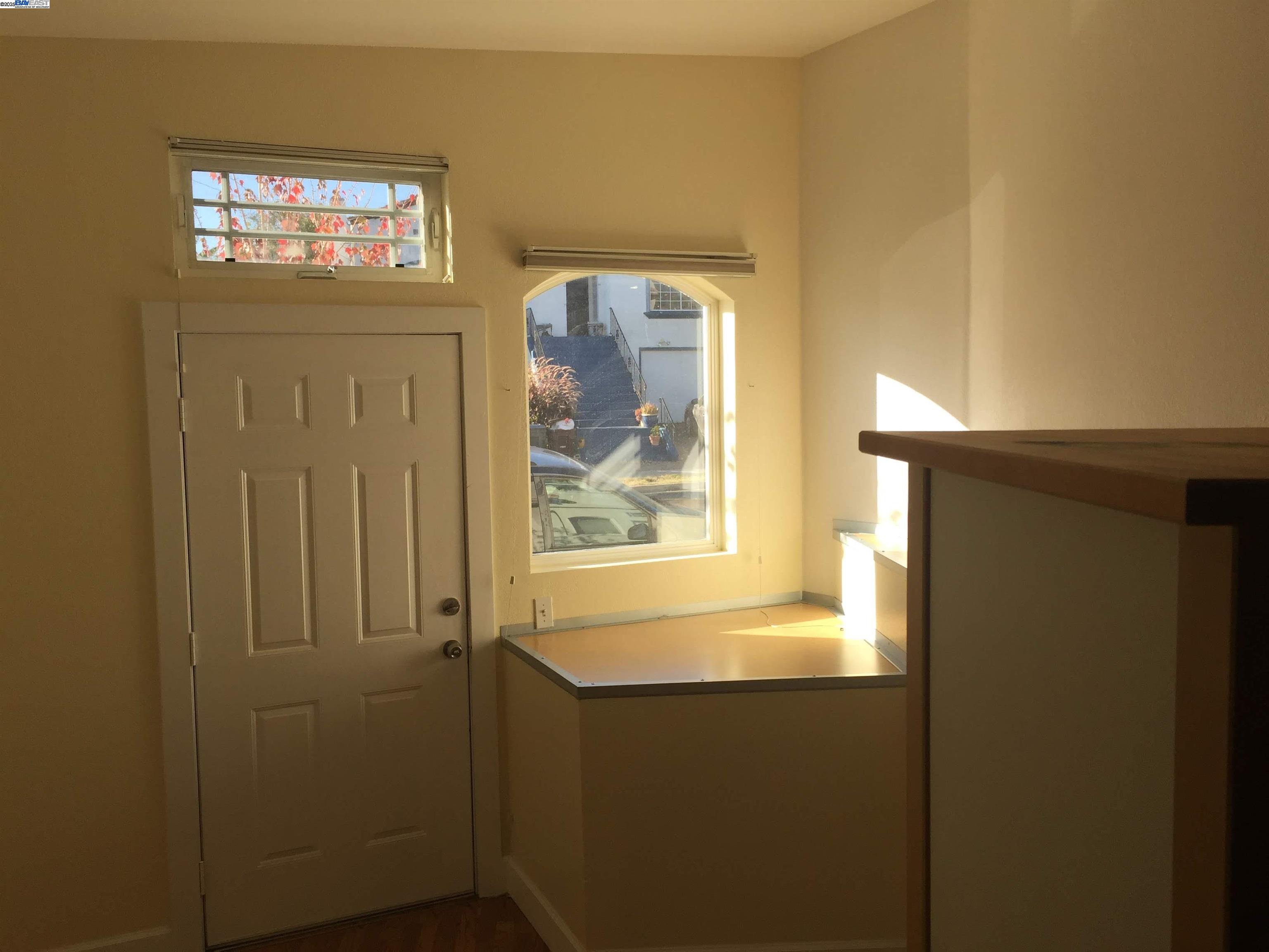 Detail Gallery Image 17 of 40 For 2622 Kingsland Ave, Oakland,  CA 94619 - – Beds | – Baths