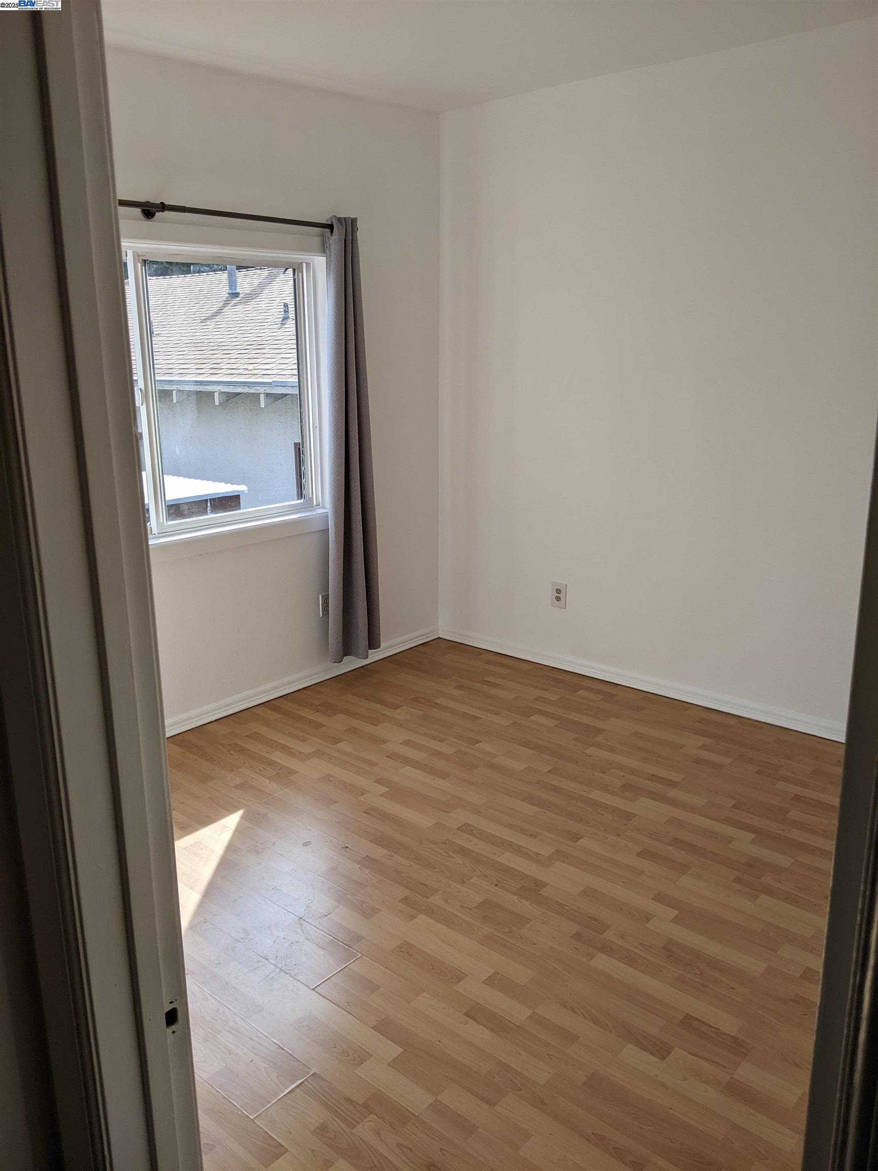 Detail Gallery Image 25 of 40 For 2622 Kingsland Ave, Oakland,  CA 94619 - – Beds | – Baths