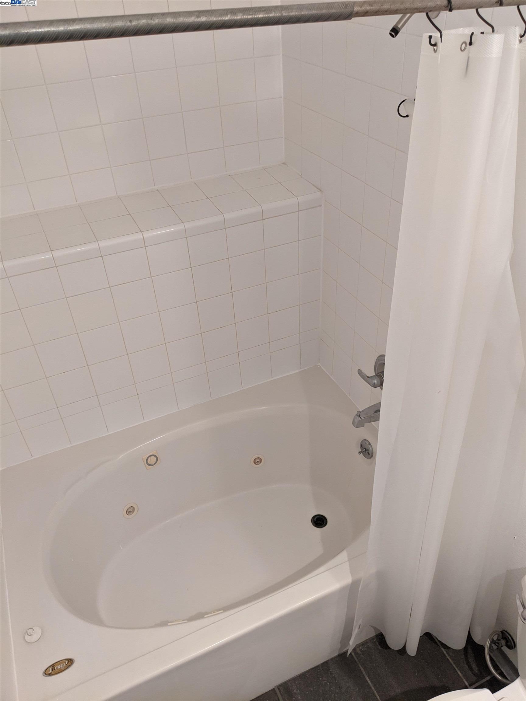 Detail Gallery Image 33 of 40 For 2622 Kingsland Ave, Oakland,  CA 94619 - – Beds | – Baths