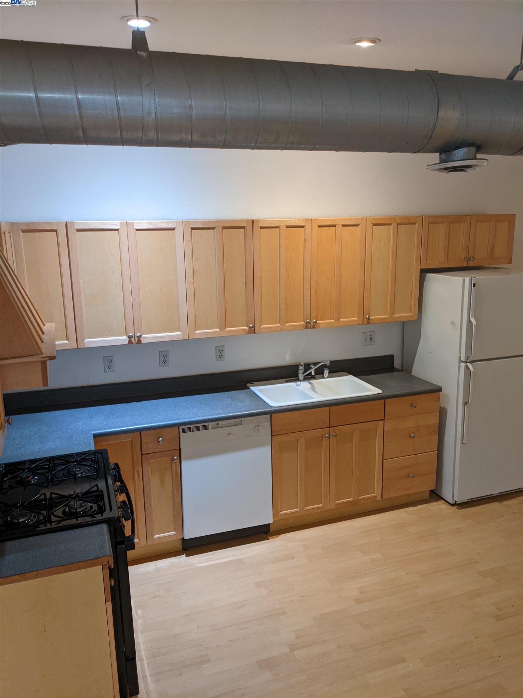 Detail Gallery Image 35 of 40 For 2622 Kingsland Ave, Oakland,  CA 94619 - – Beds | – Baths