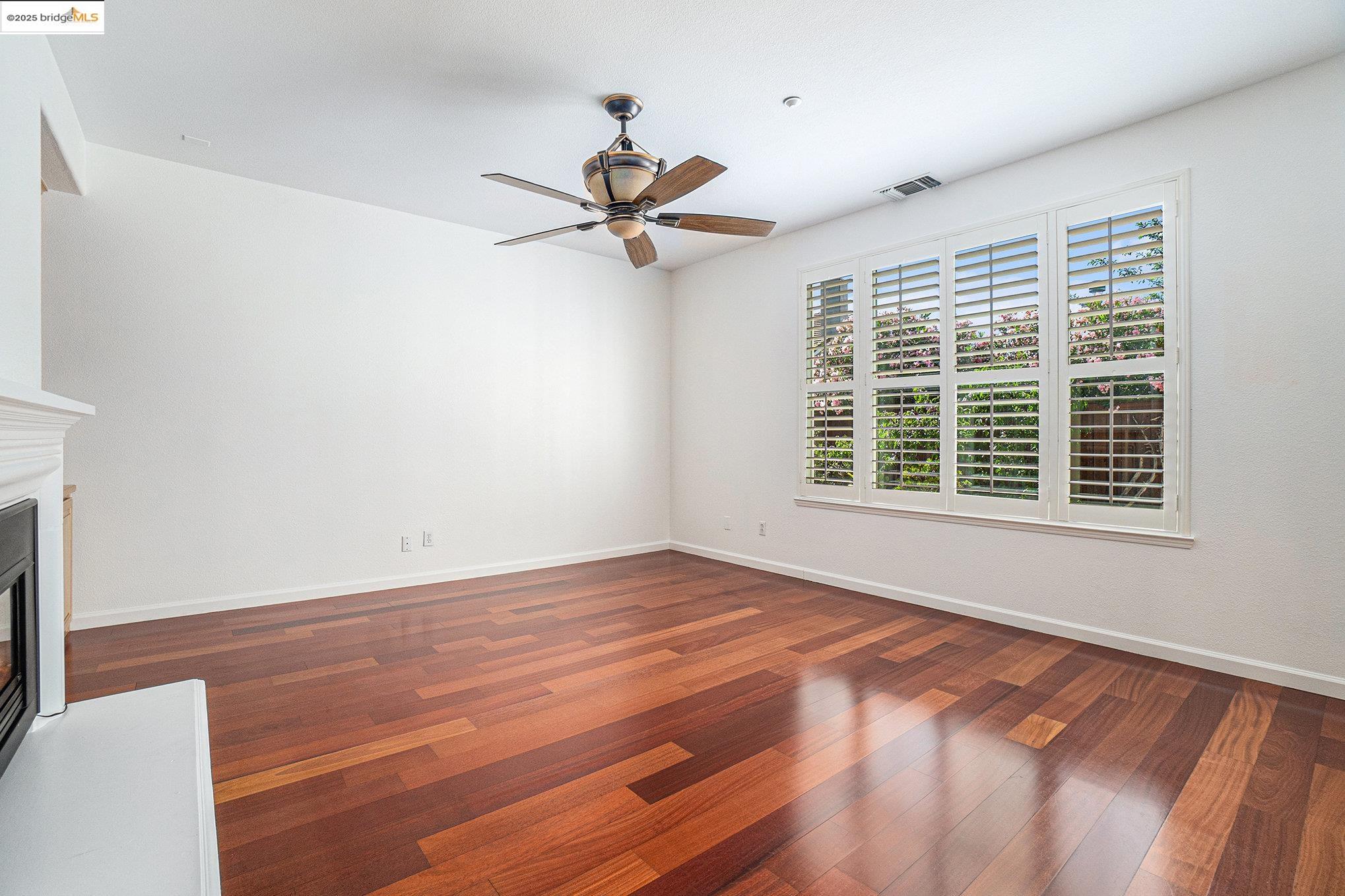 Detail Gallery Image 18 of 42 For 722 Bentley Ct, Brentwood,  CA 94513 - 5 Beds | 3 Baths