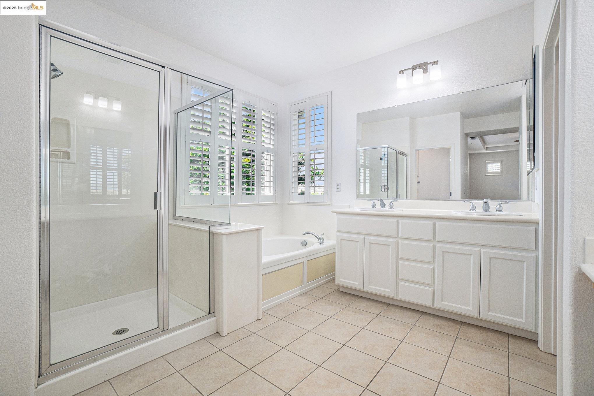 Detail Gallery Image 22 of 42 For 722 Bentley Ct, Brentwood,  CA 94513 - 5 Beds | 3 Baths
