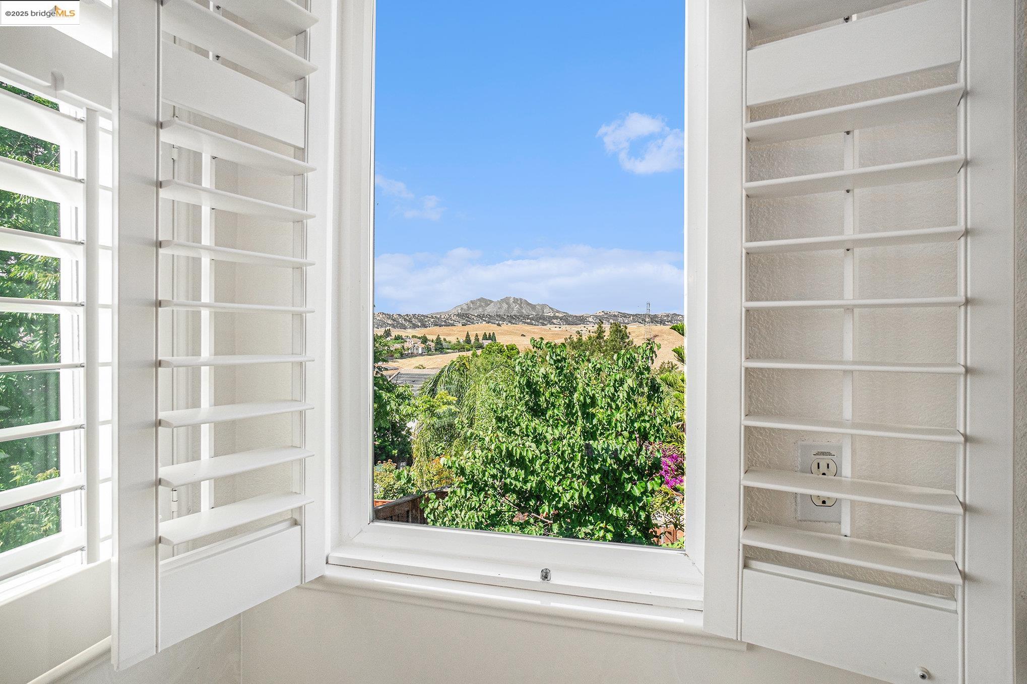 Detail Gallery Image 24 of 42 For 722 Bentley Ct, Brentwood,  CA 94513 - 5 Beds | 3 Baths