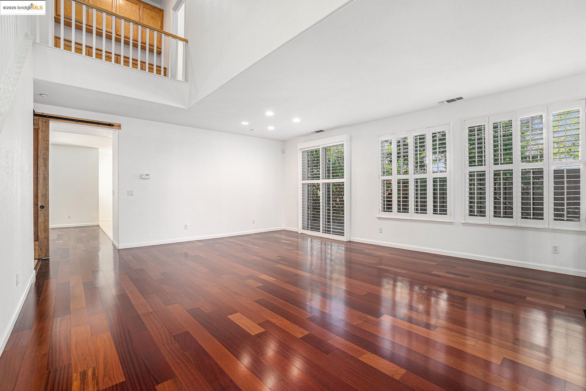 Detail Gallery Image 10 of 42 For 722 Bentley Ct, Brentwood,  CA 94513 - 5 Beds | 3 Baths
