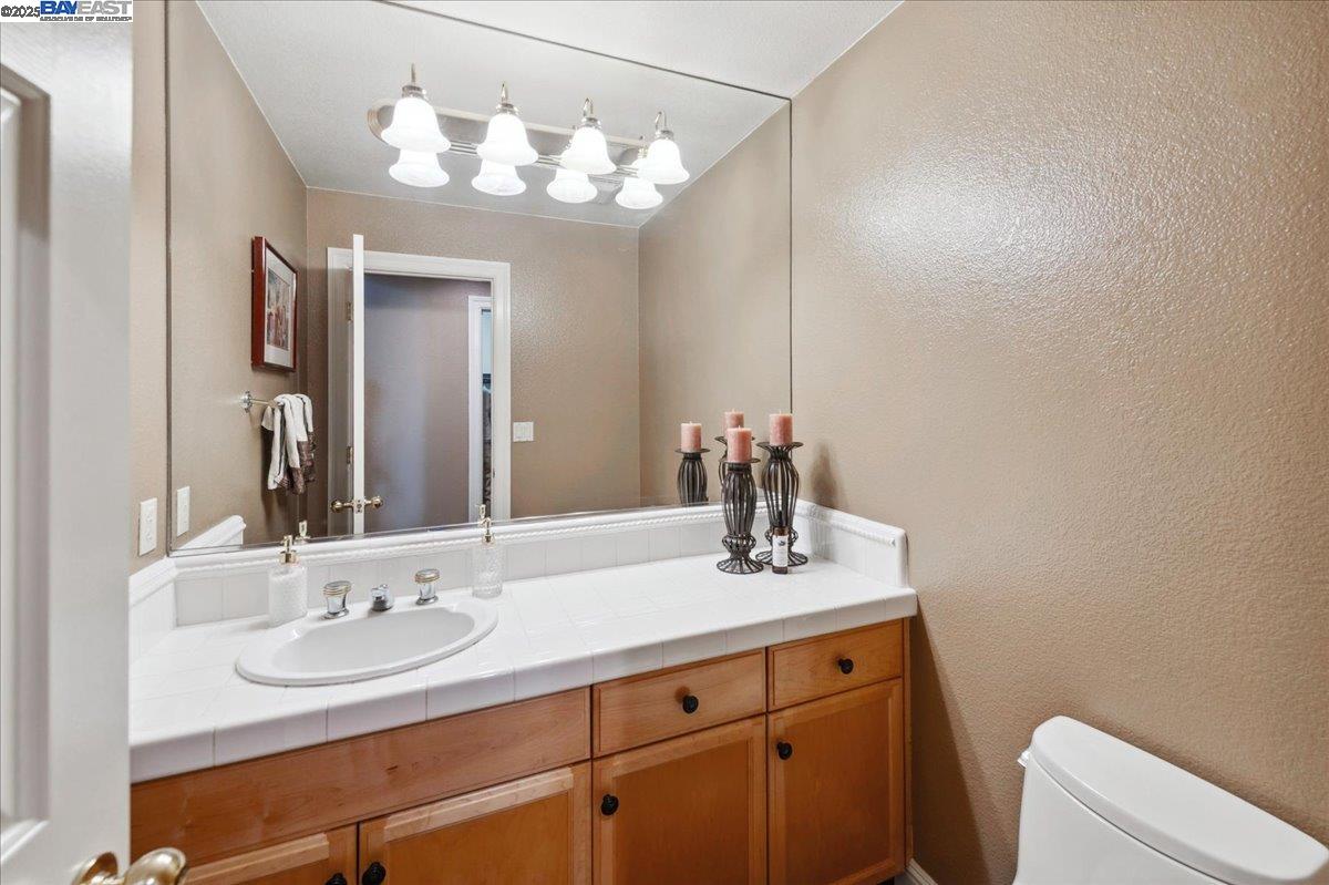 Detail Gallery Image 15 of 54 For 3761 Smallwood Court, Pleasanton,  CA 94566 - 5 Beds | 3/1 Baths