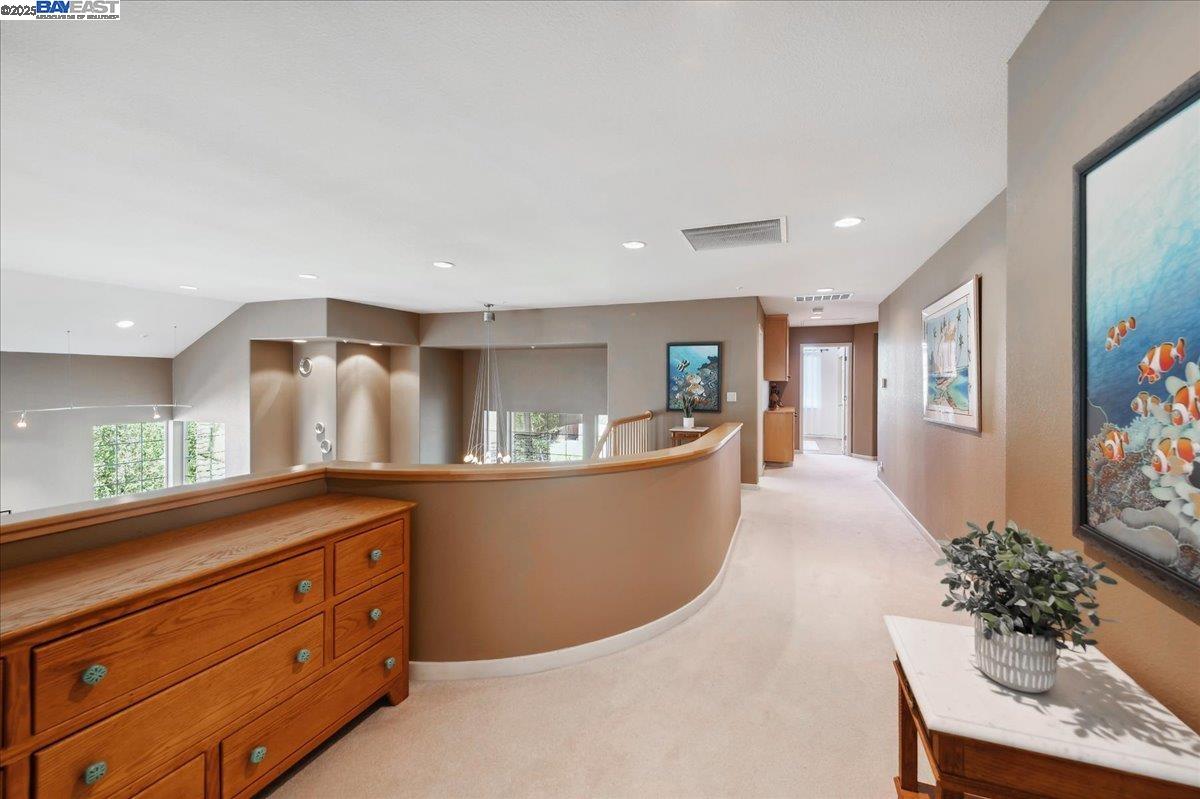 Detail Gallery Image 28 of 54 For 3761 Smallwood Court, Pleasanton,  CA 94566 - 5 Beds | 3/1 Baths