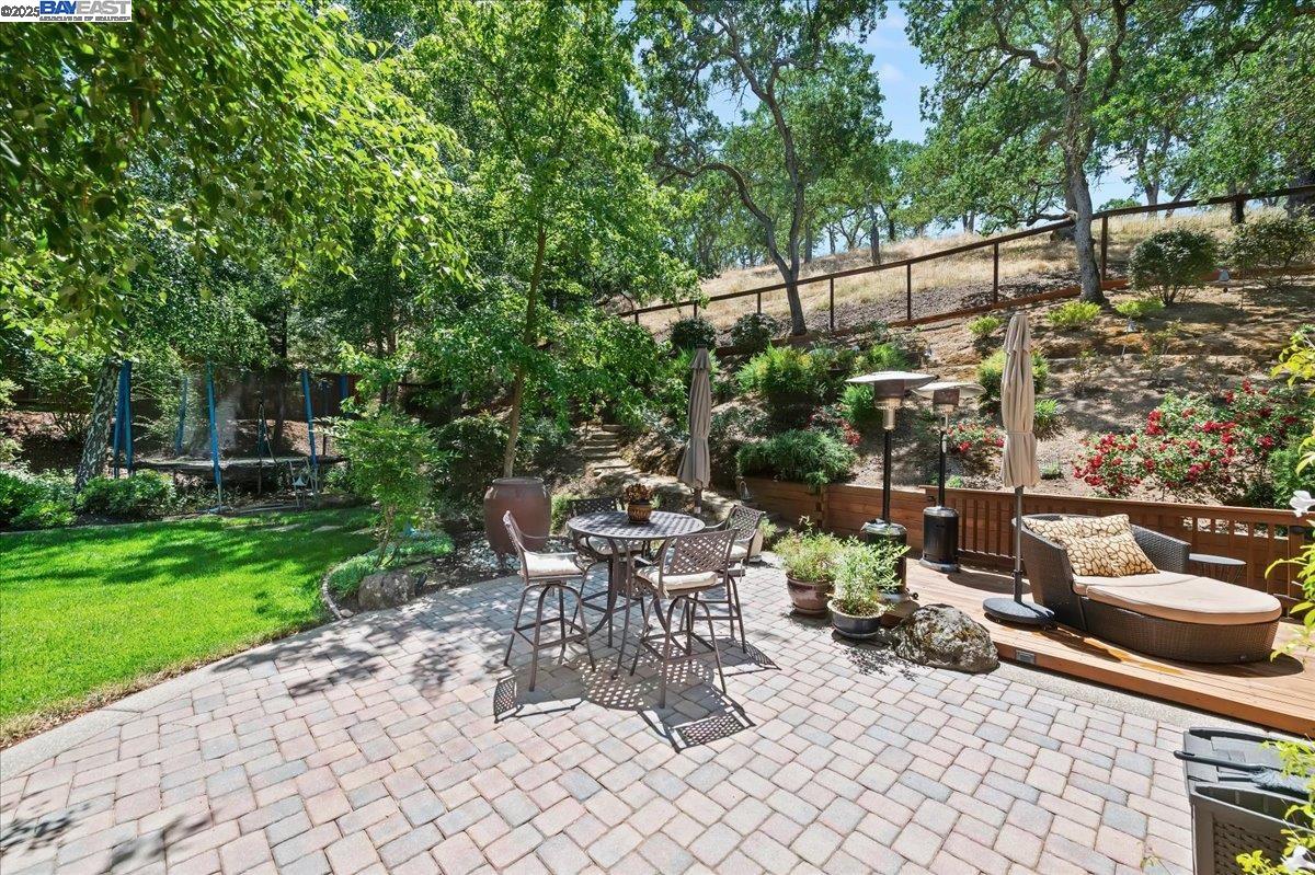 Detail Gallery Image 45 of 54 For 3761 Smallwood Court, Pleasanton,  CA 94566 - 5 Beds | 3/1 Baths