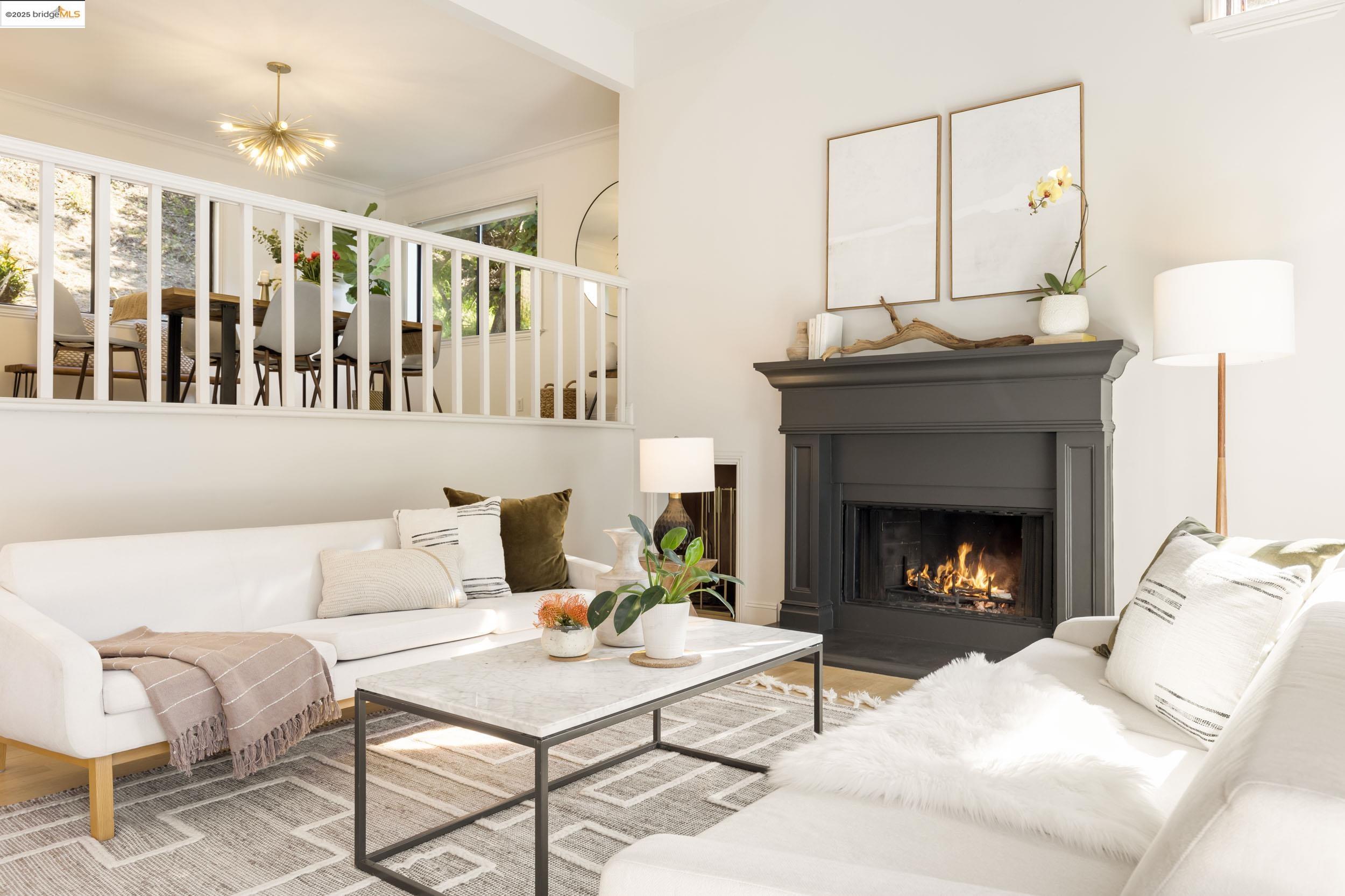 Detail Gallery Image 8 of 44 For 1721 Trestle Glen Rd, Oakland,  CA 94610 - 6 Beds | 4 Baths