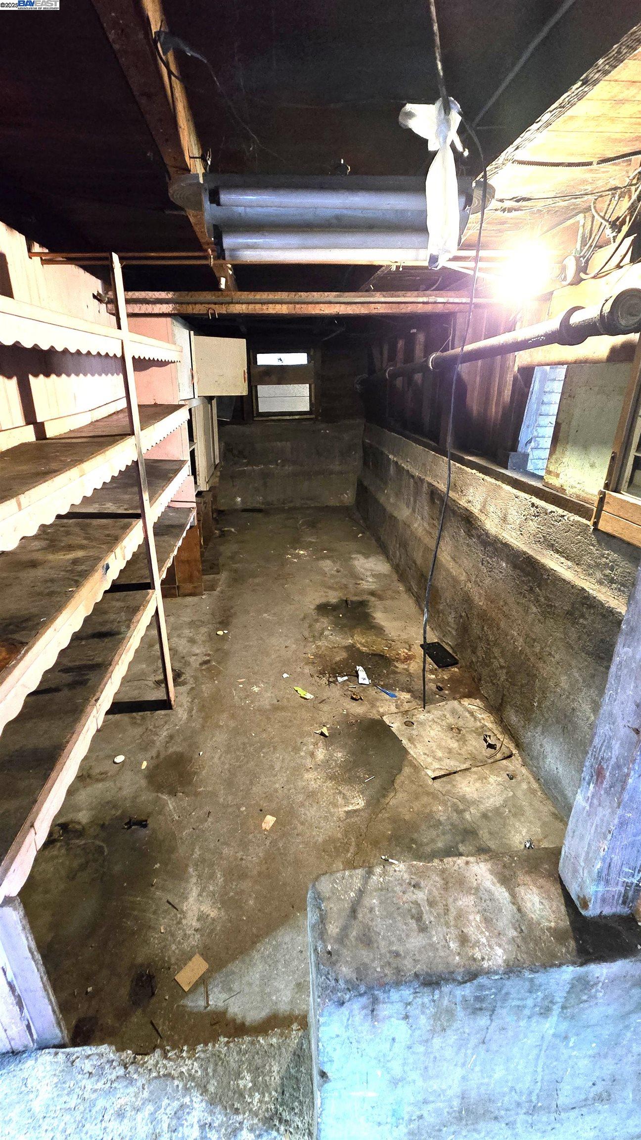 Detail Gallery Image 41 of 41 For 3020 E. 19th St, Oakland,  CA 94601 - 6 Beds | 4 Baths