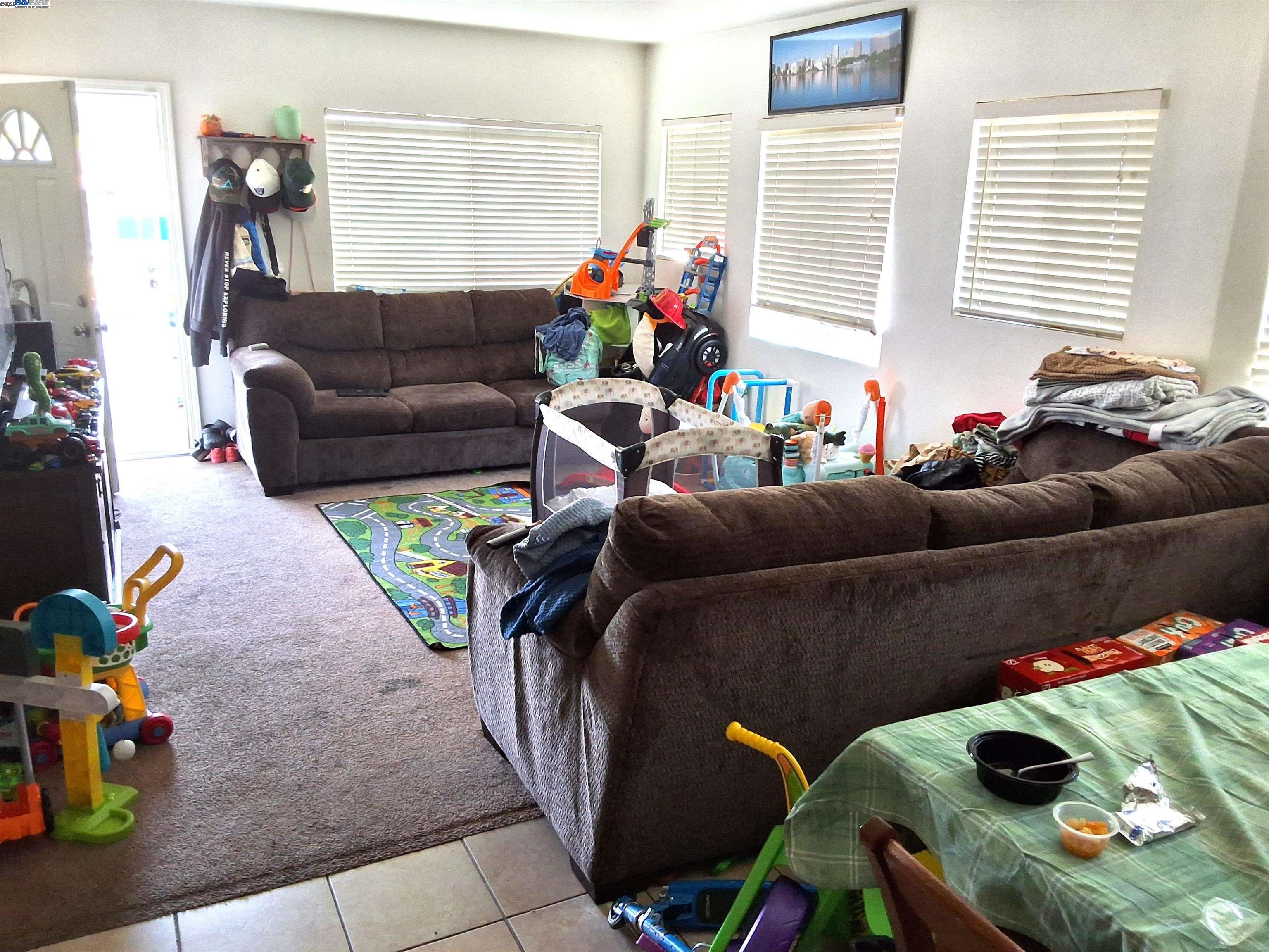 Detail Gallery Image 38 of 46 For 3020 E 19th St, Oakland,  CA 94601 - – Beds | – Baths