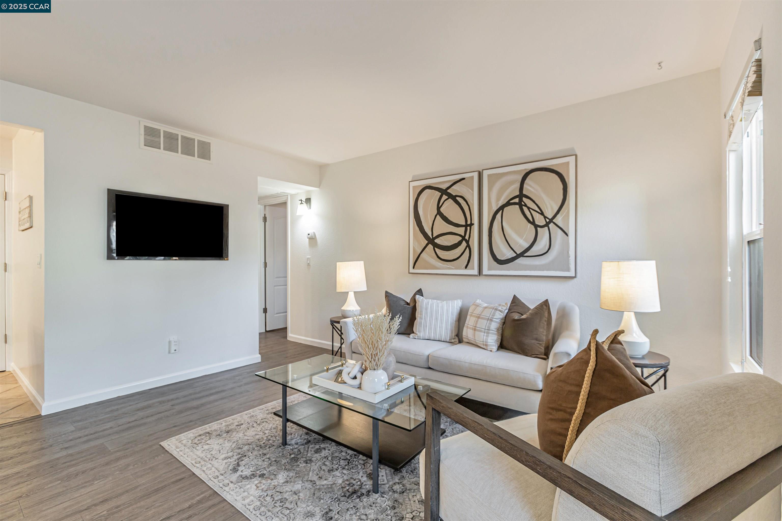 Detail Gallery Image 6 of 26 For 225 Reflections Dr #15,  San Ramon,  CA 94583 - 1 Beds | 1 Baths