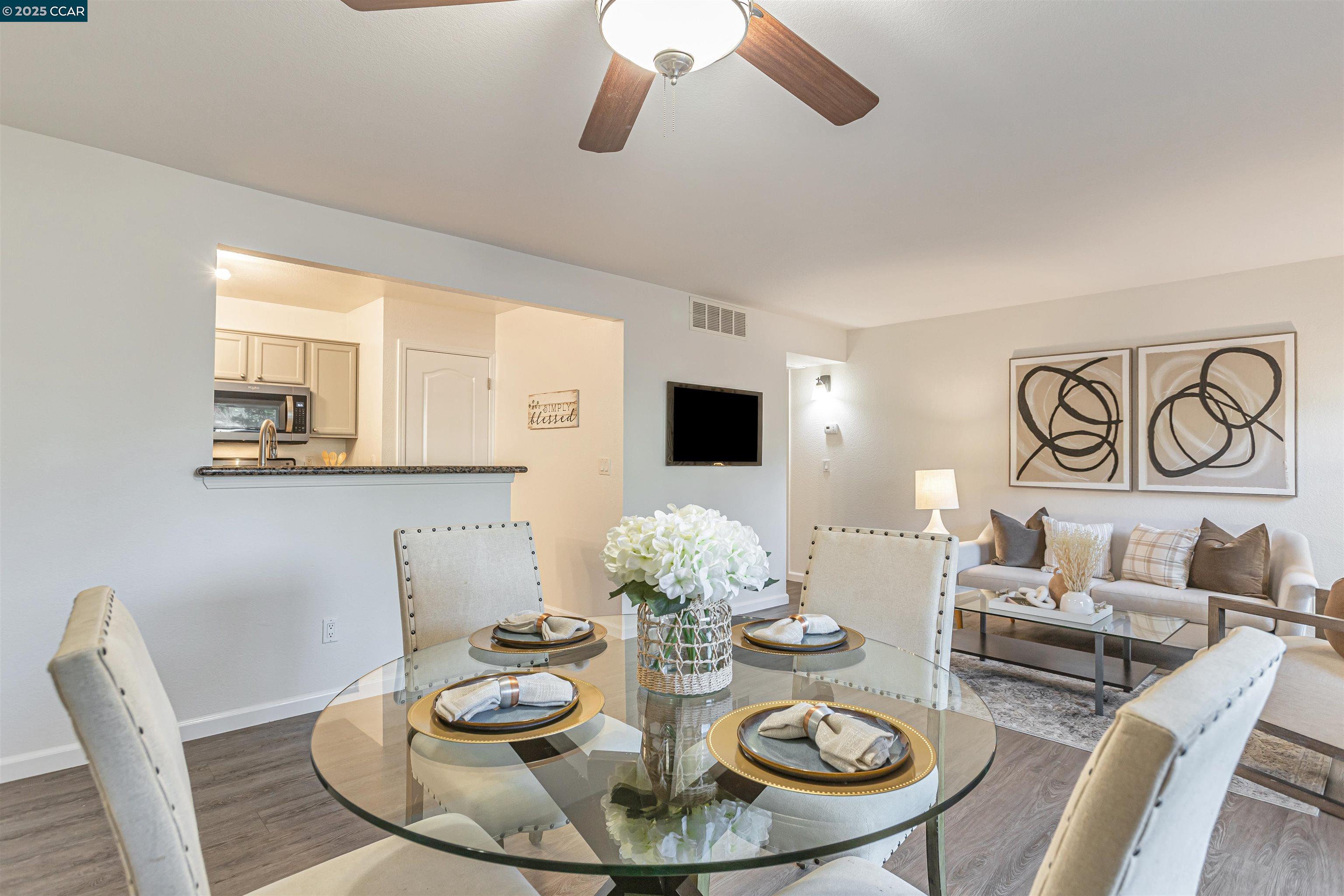 Detail Gallery Image 9 of 26 For 225 Reflections Dr #15,  San Ramon,  CA 94583 - 1 Beds | 1 Baths