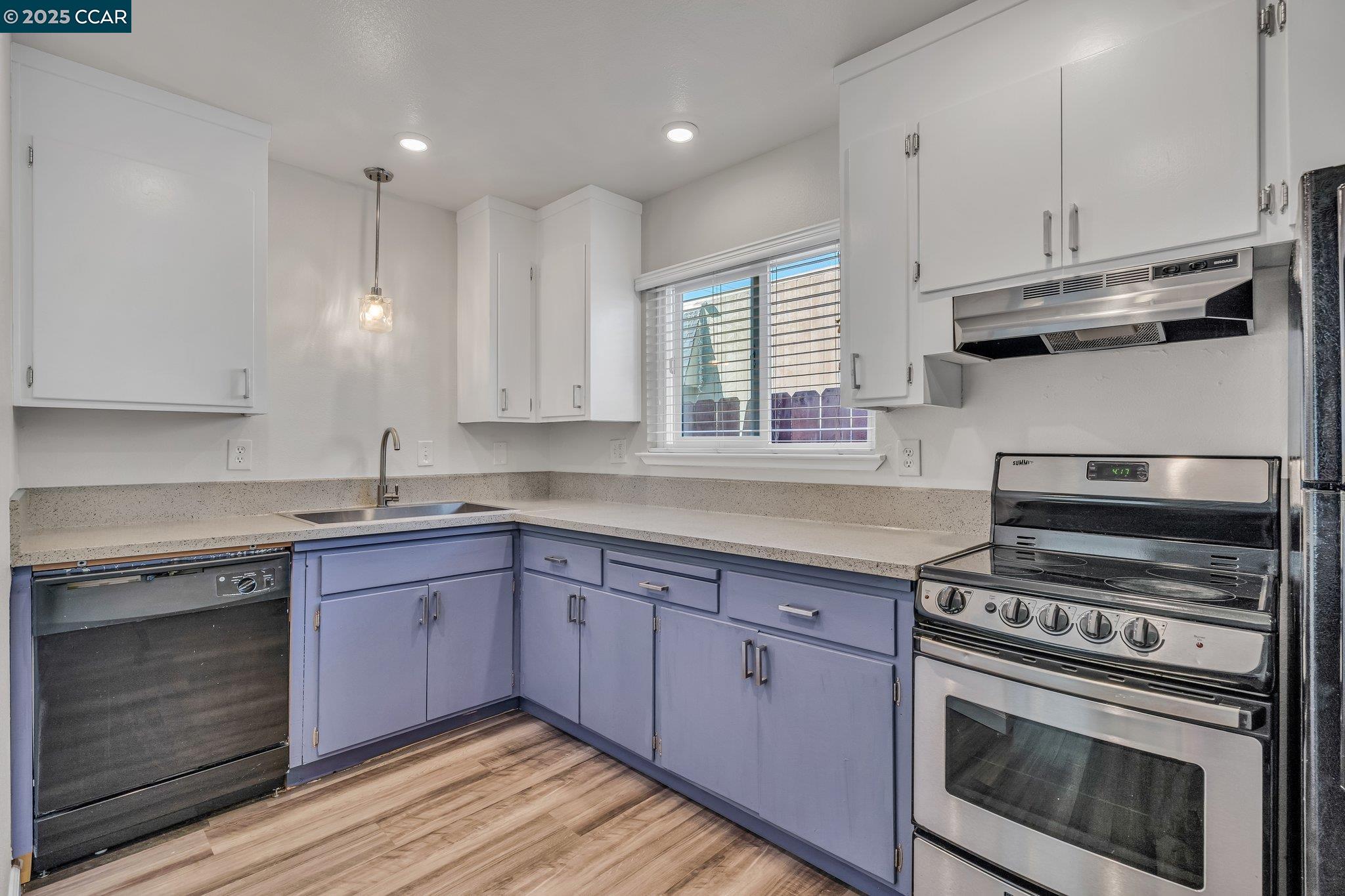 Detail Gallery Image 9 of 10 For 193 Ramona, Pittsburg,  CA 94565 - – Beds | – Baths