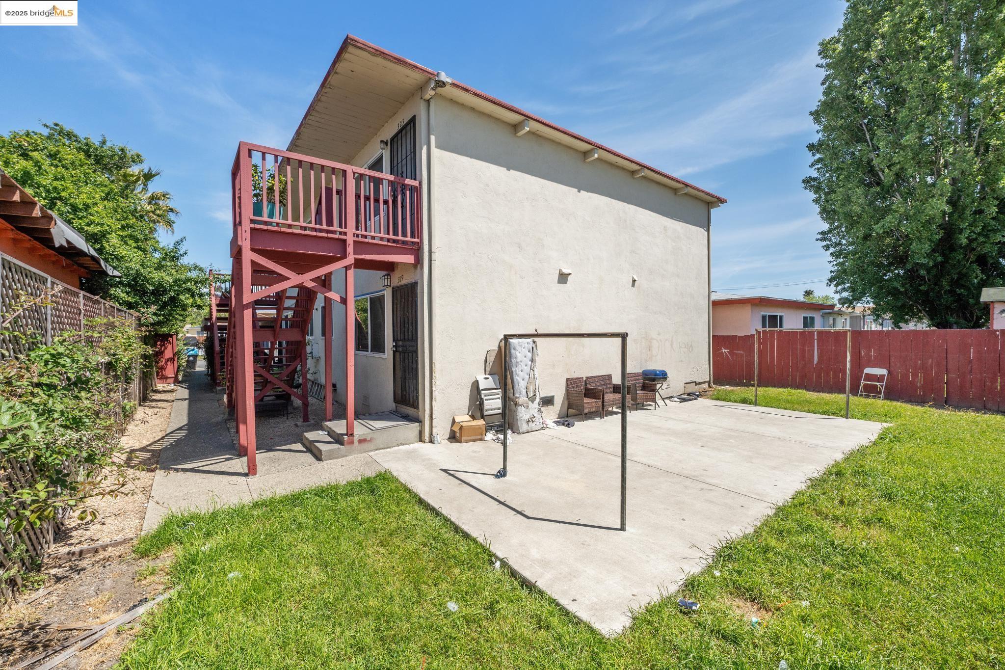 Detail Gallery Image 9 of 9 For 317 S 26th St., Richmond,  CA 94804 - – Beds | – Baths