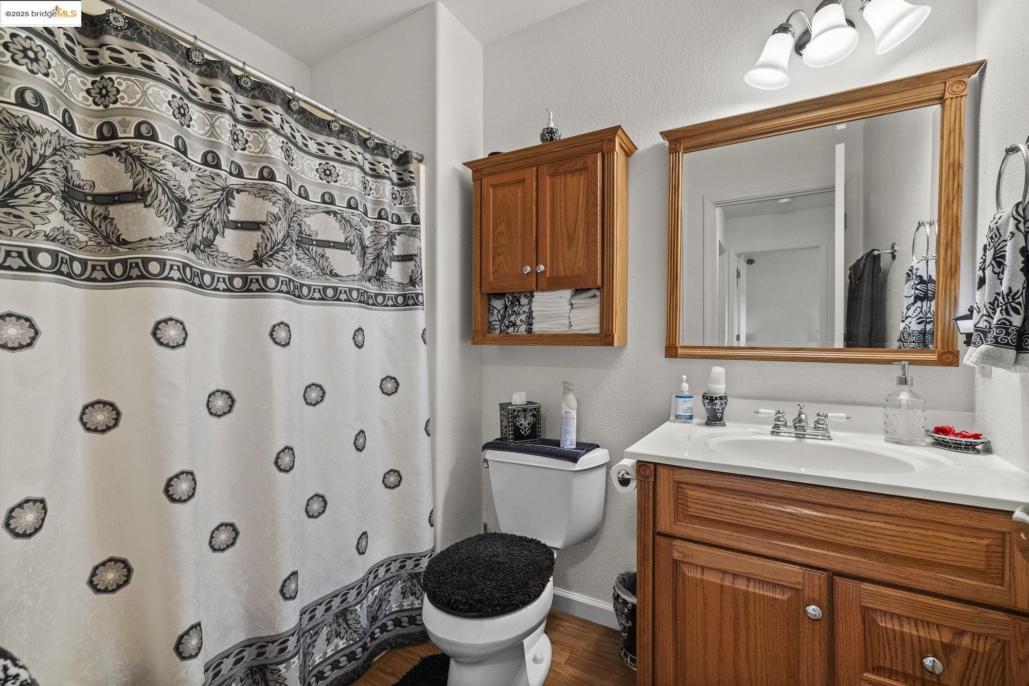 Detail Gallery Image 19 of 31 For 18450 Golden Oaks Dr, Jamestown,  CA 95327 - 3 Beds | 3/1 Baths