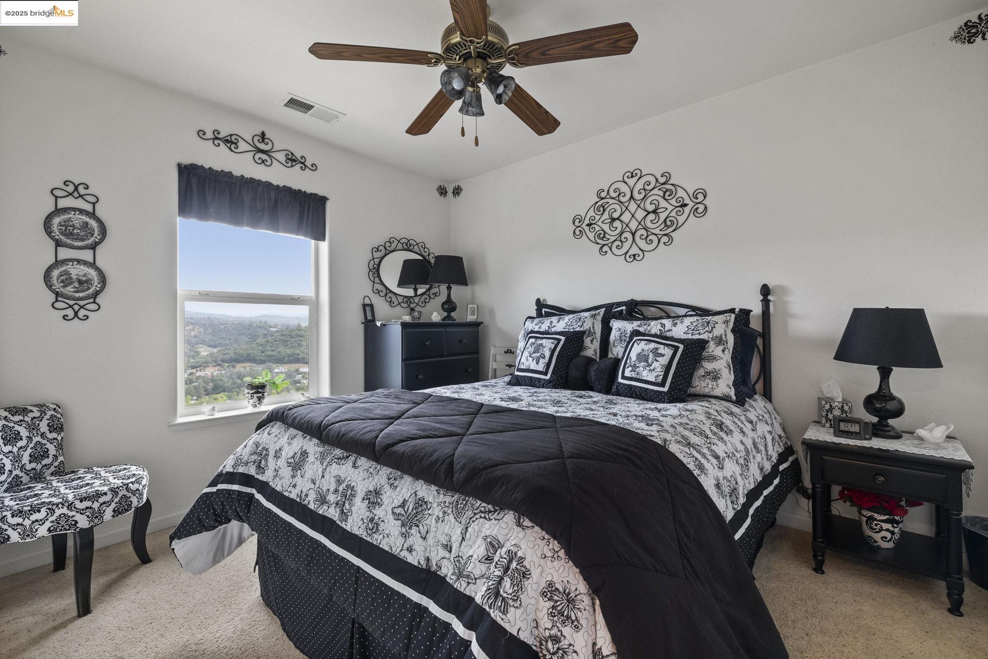 Detail Gallery Image 23 of 31 For 18450 Golden Oaks Dr, Jamestown,  CA 95327 - 3 Beds | 3/1 Baths