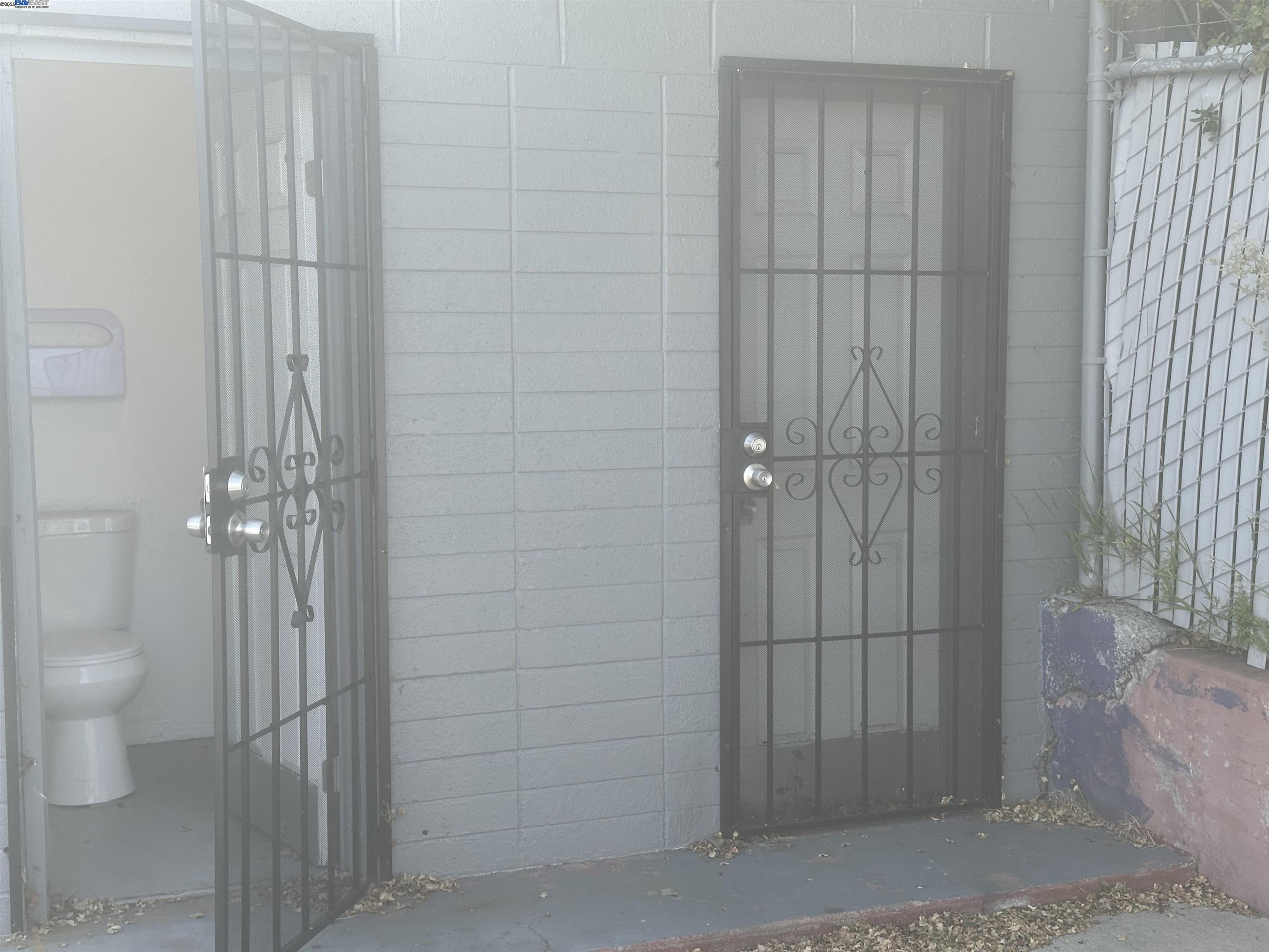 Detail Gallery Image 13 of 15 For 4401 Market Street, Oakland,  CA 94619-3423 - – Beds | – Baths