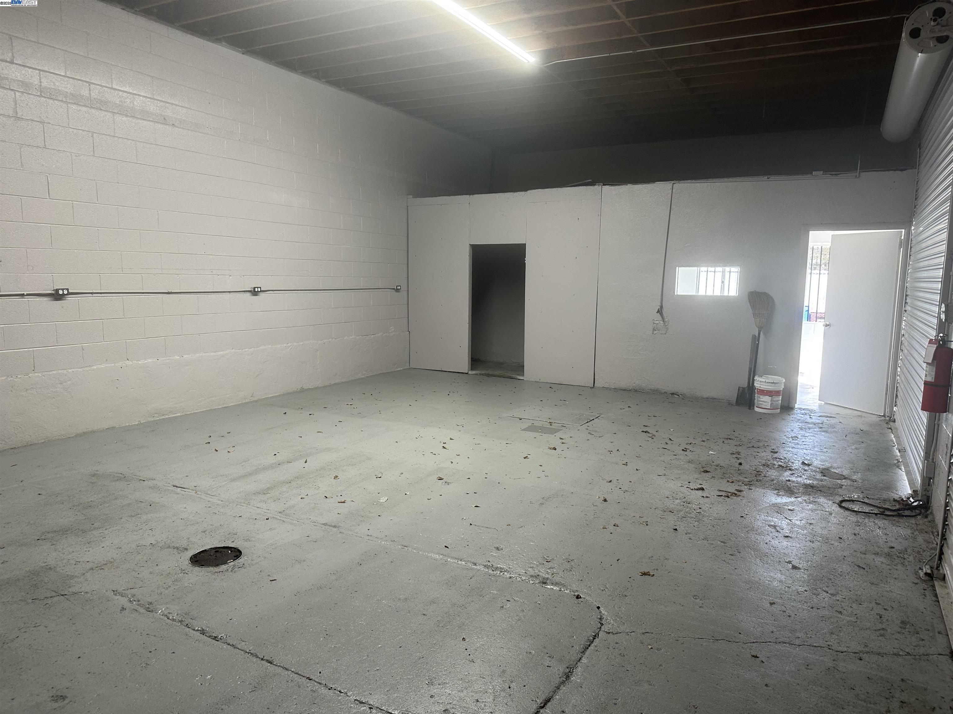 Detail Gallery Image 7 of 15 For 4401 Market Street, Oakland,  CA 94619-3423 - – Beds | – Baths