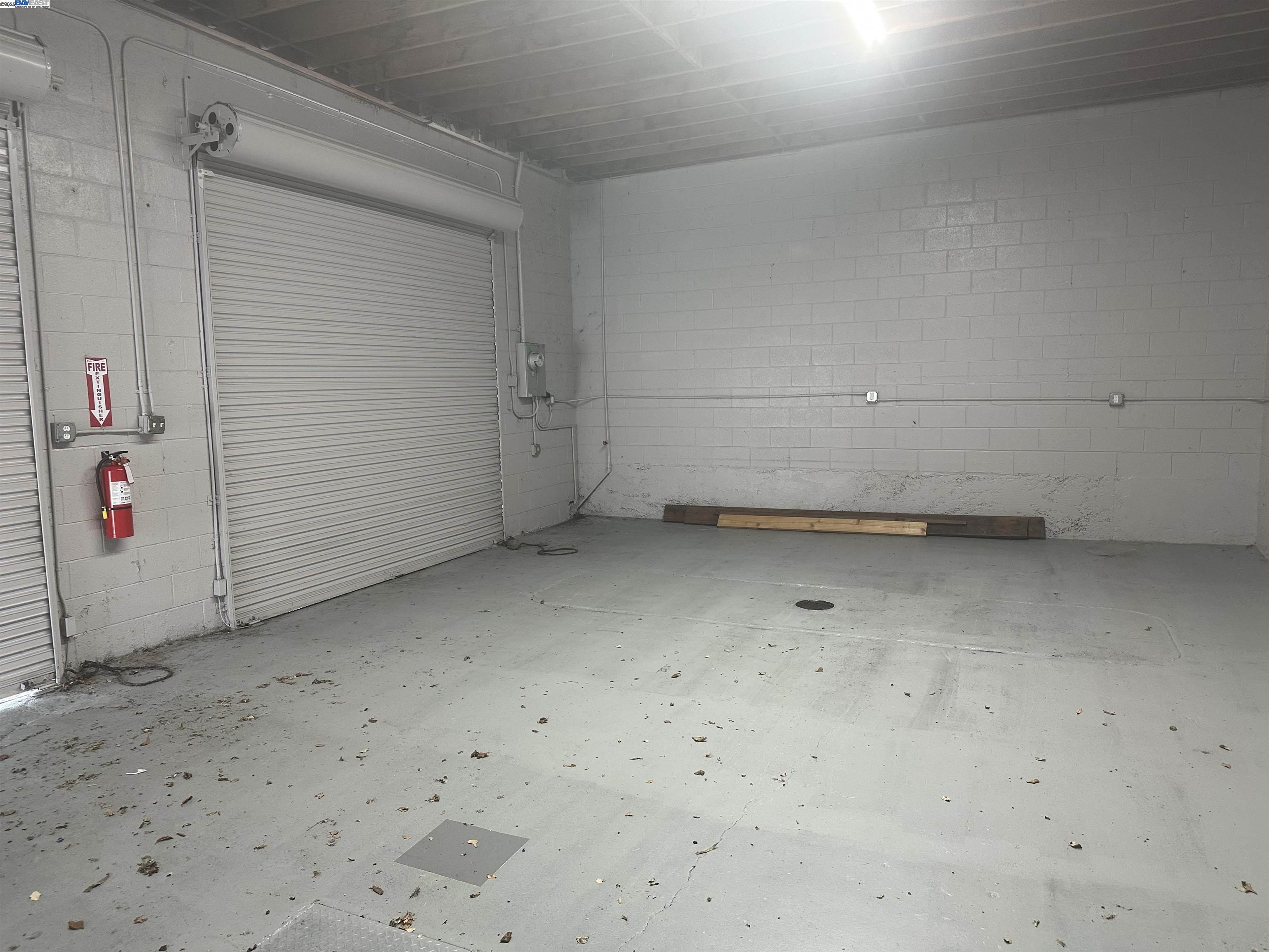 Detail Gallery Image 9 of 15 For 4401 Market Street, Oakland,  CA 94619-3423 - – Beds | – Baths