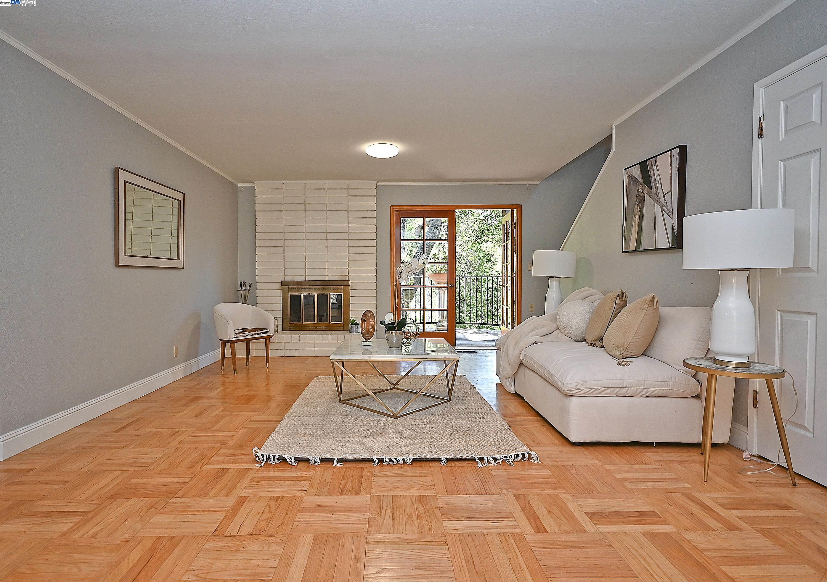 Detail Gallery Image 21 of 60 For 38 Saint Stephens Dr., Orinda,  CA 94563-1950 - 5 Beds | 3/1 Baths