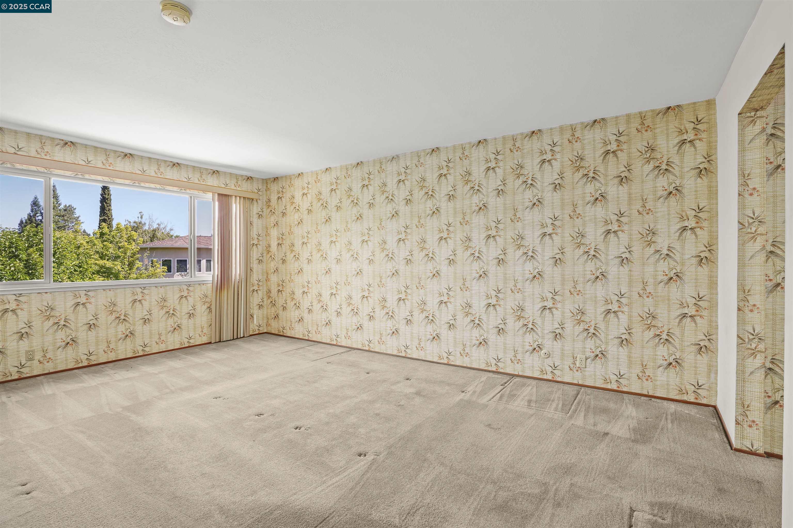 Detail Gallery Image 12 of 36 For 220 Daylight Pl, Danville,  CA 94526 - 5 Beds | 2/1 Baths