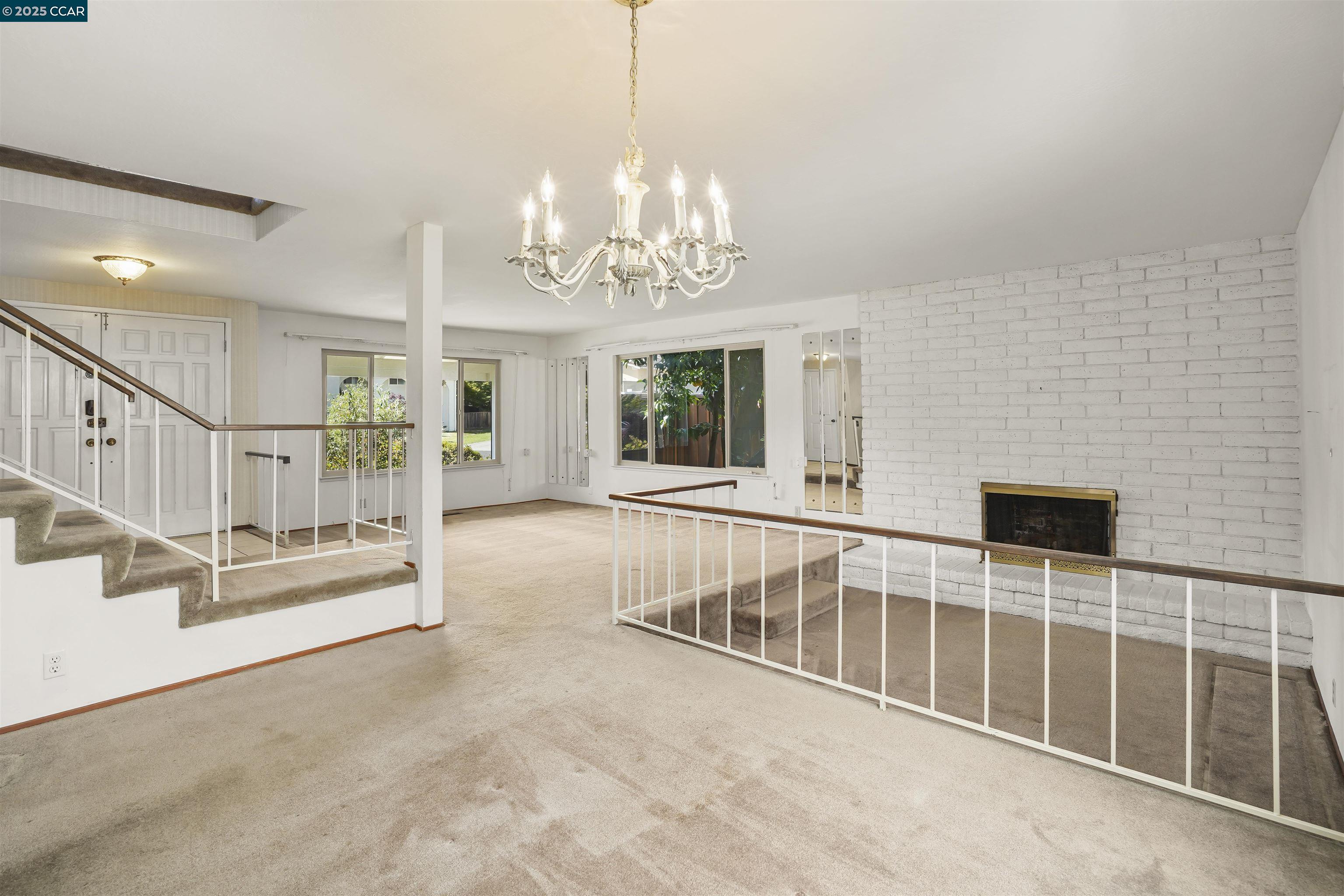 Detail Gallery Image 3 of 36 For 220 Daylight Pl, Danville,  CA 94526 - 5 Beds | 2/1 Baths