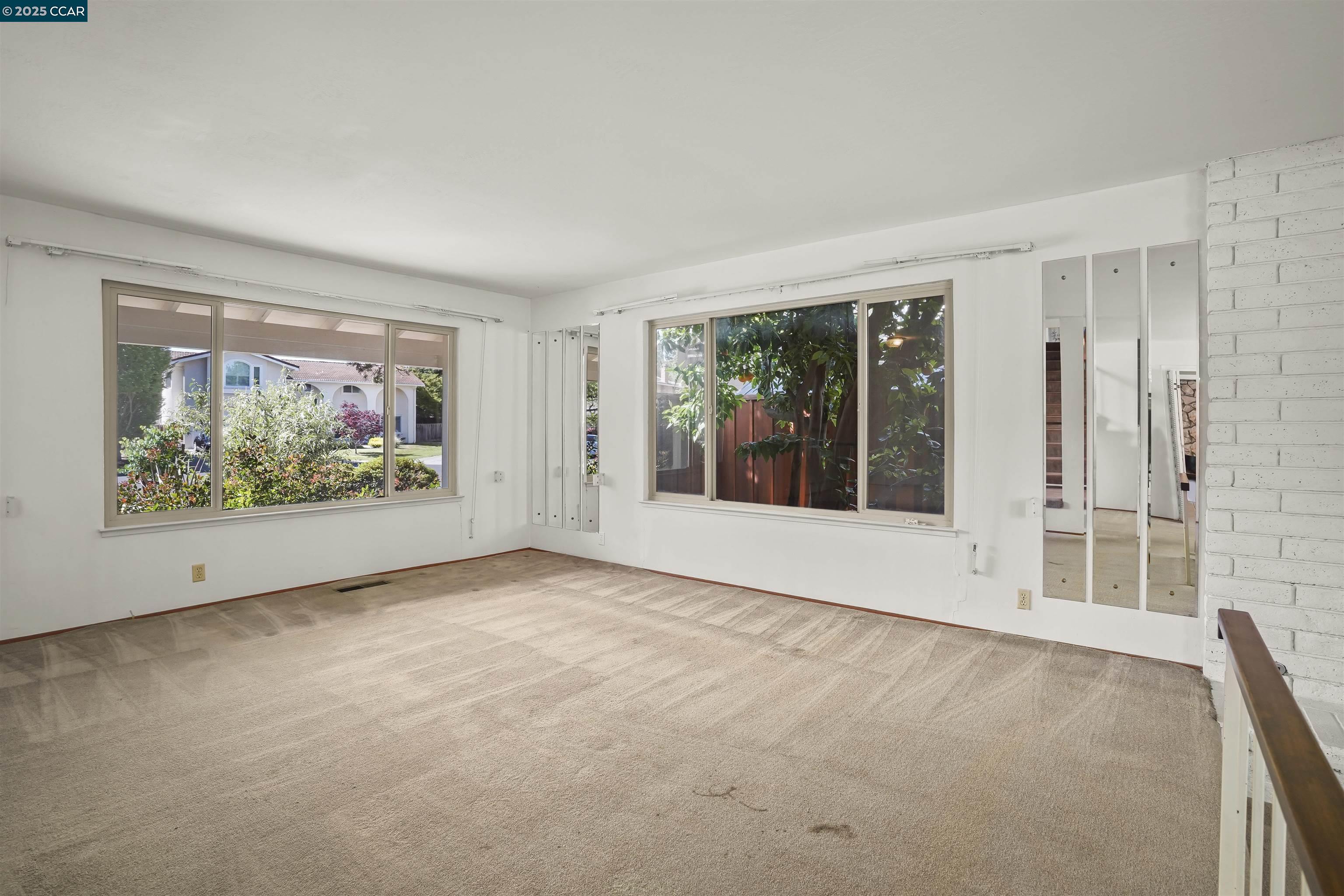 Detail Gallery Image 22 of 36 For 220 Daylight Pl, Danville,  CA 94526 - 5 Beds | 2/1 Baths