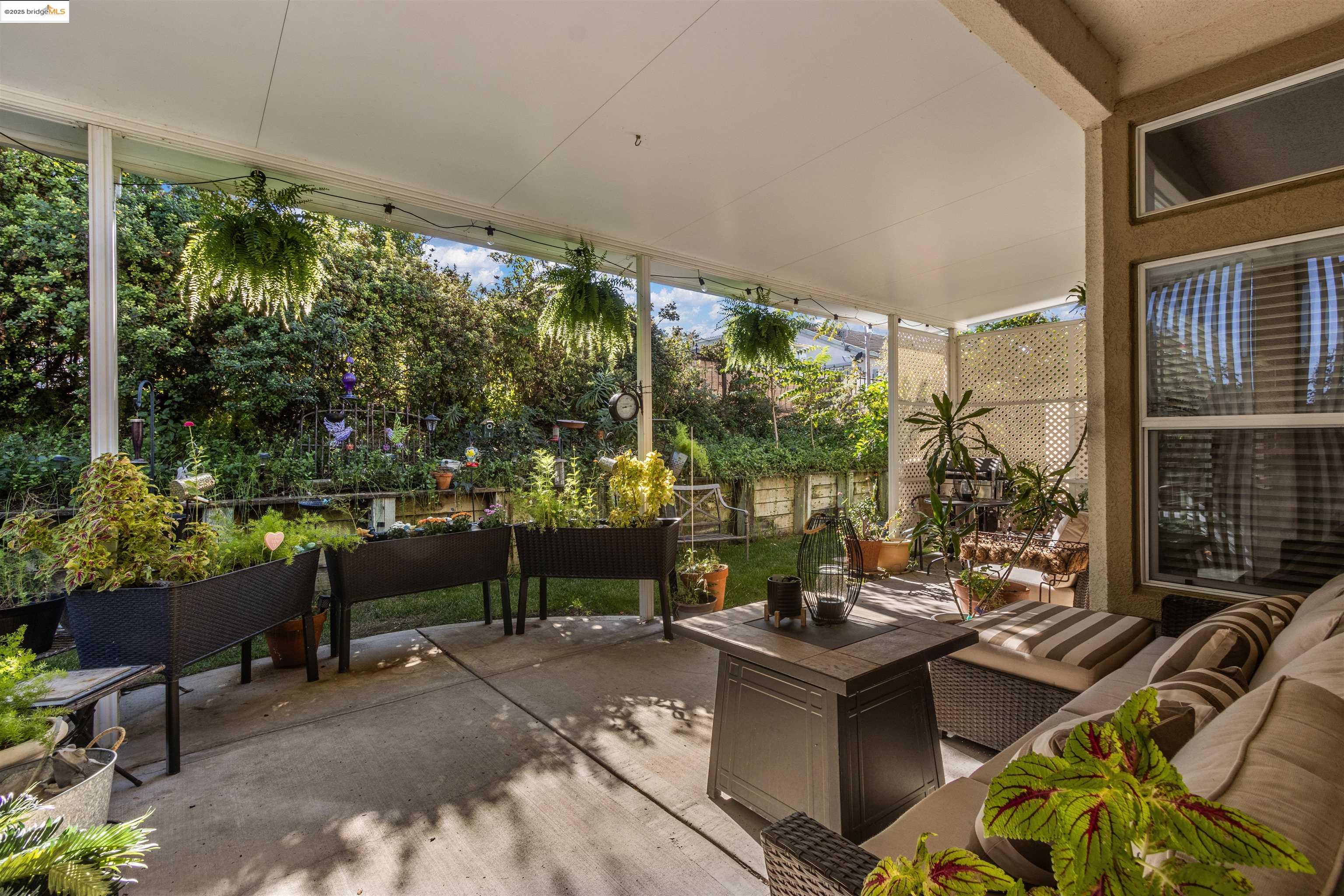 Detail Gallery Image 16 of 36 For 602 Summerset Drive, Rio Vista,  CA 94571 - 2 Beds | 2/1 Baths