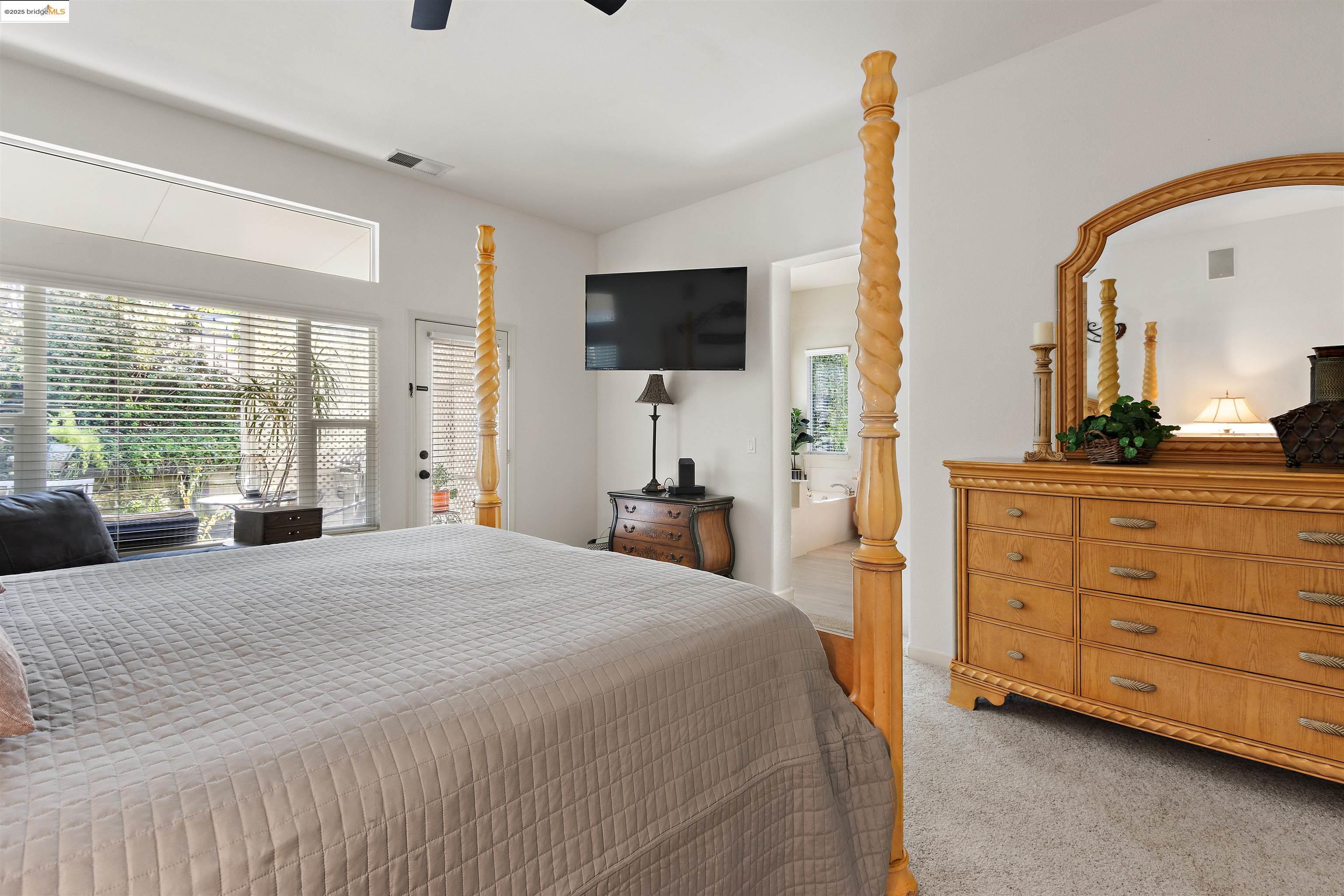 Detail Gallery Image 21 of 36 For 602 Summerset Drive, Rio Vista,  CA 94571 - 2 Beds | 2/1 Baths