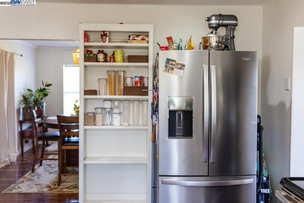 Detail Gallery Image 12 of 18 For 437 Goodwin Rd, Modesto,  CA 95357 - 1 Beds | 1 Baths
