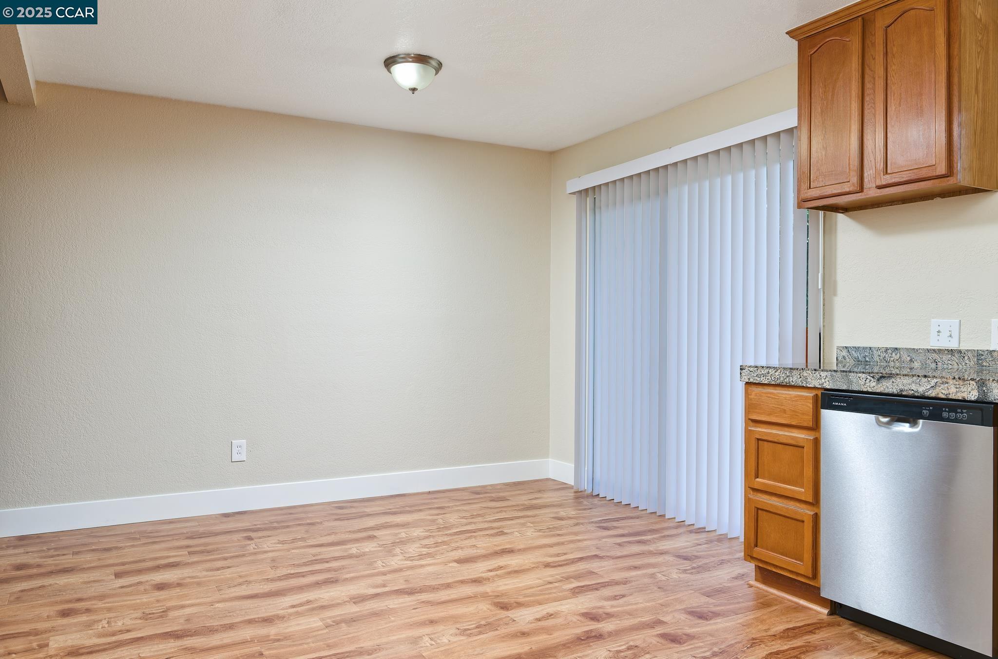 Detail Gallery Image 5 of 19 For 834 Grant St, Vallejo,  CA 94590 - 3 Beds | 2 Baths