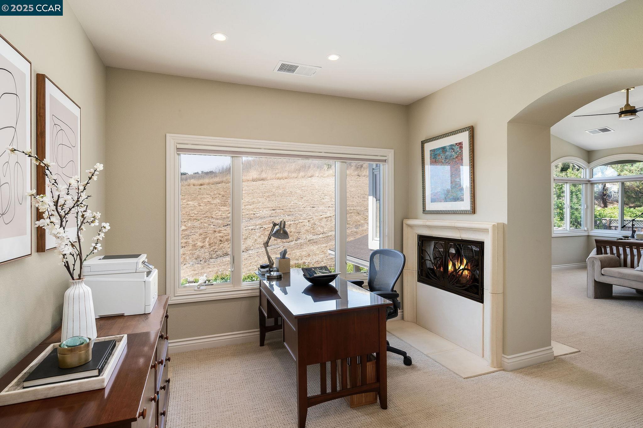 Detail Gallery Image 15 of 38 For 129 Alta Vista Way, Danville,  CA 94506 - 4 Beds | 3/1 Baths