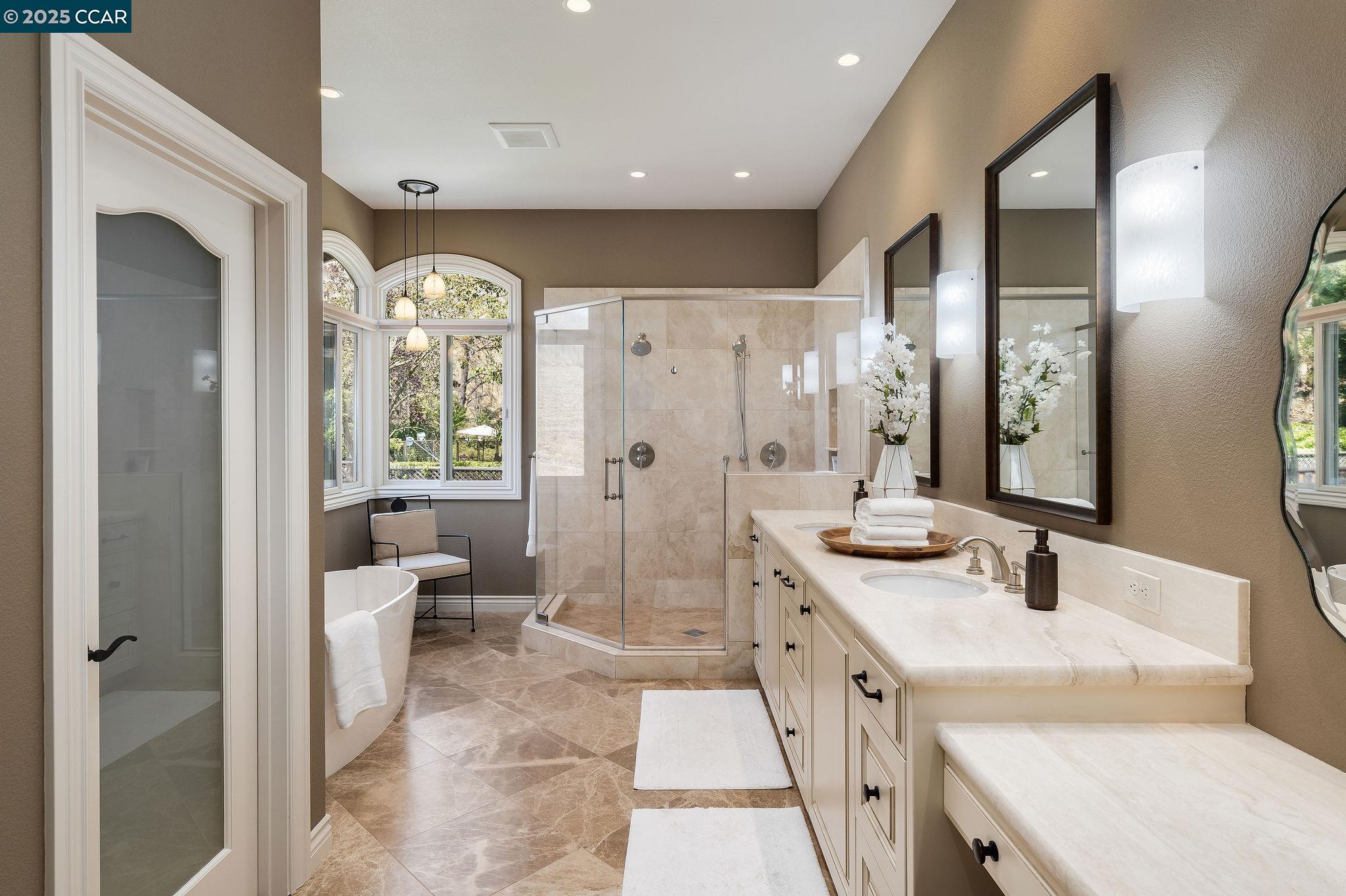 Detail Gallery Image 18 of 38 For 129 Alta Vista Way, Danville,  CA 94506 - 4 Beds | 3/1 Baths