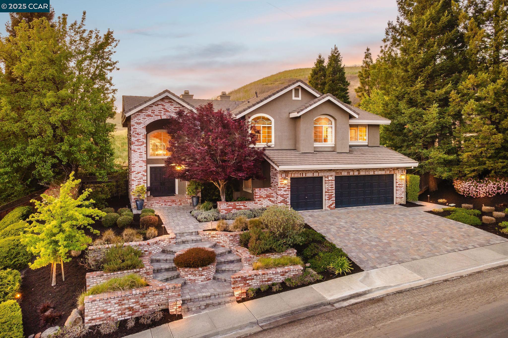 Detail Gallery Image 33 of 38 For 129 Alta Vista Way, Danville,  CA 94506 - 4 Beds | 3/1 Baths