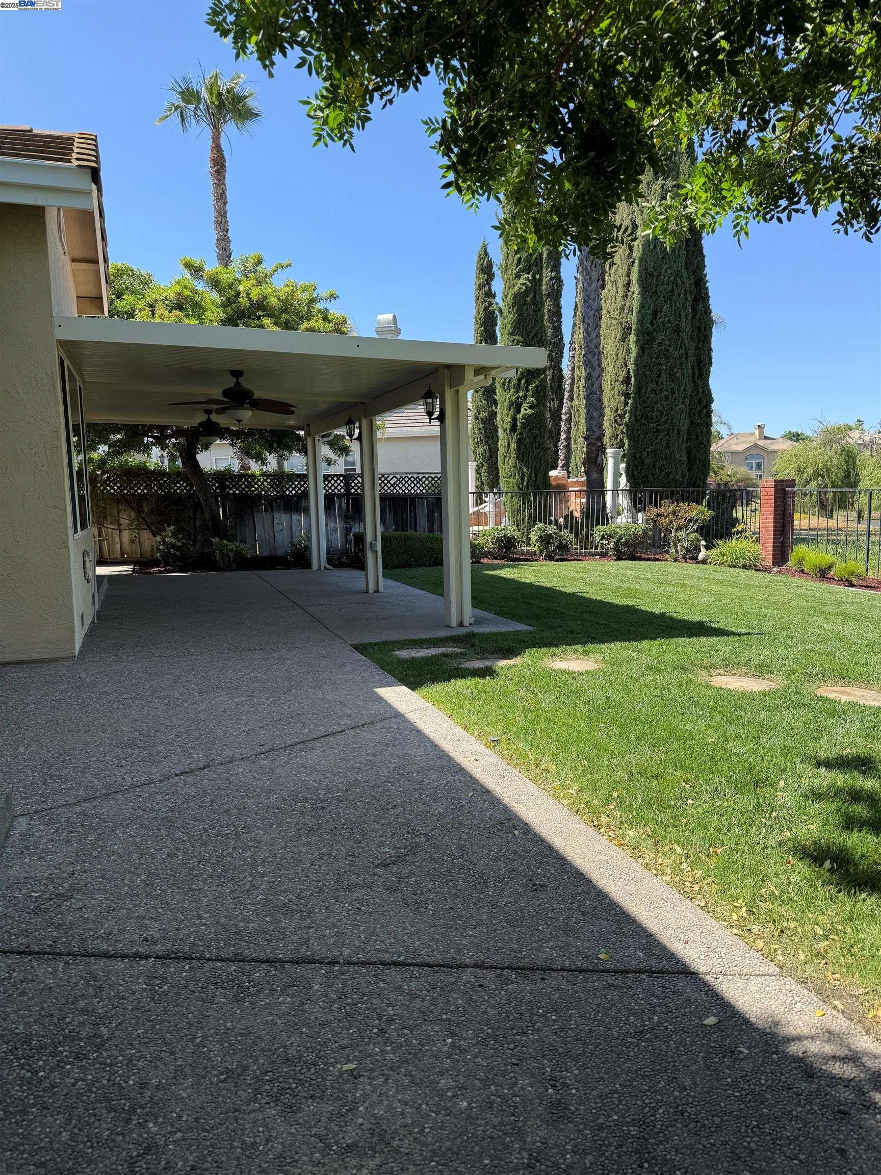 Detail Gallery Image 11 of 14 For 5511 Lanai Ct, Discovery Bay,  CA 94505 - 3 Beds | 2 Baths
