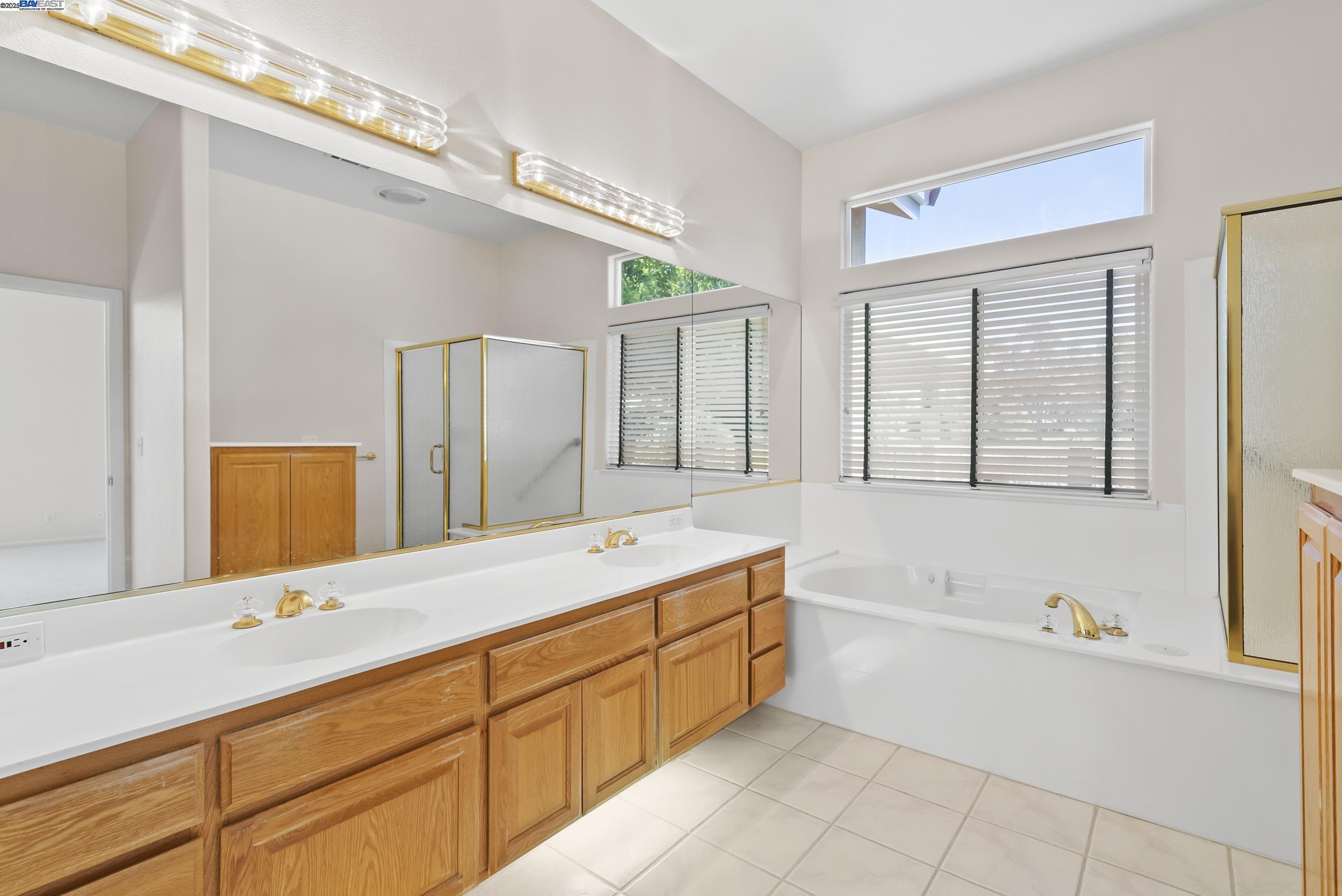 Detail Gallery Image 7 of 14 For 5511 Lanai Ct, Discovery Bay,  CA 94505 - 3 Beds | 2 Baths