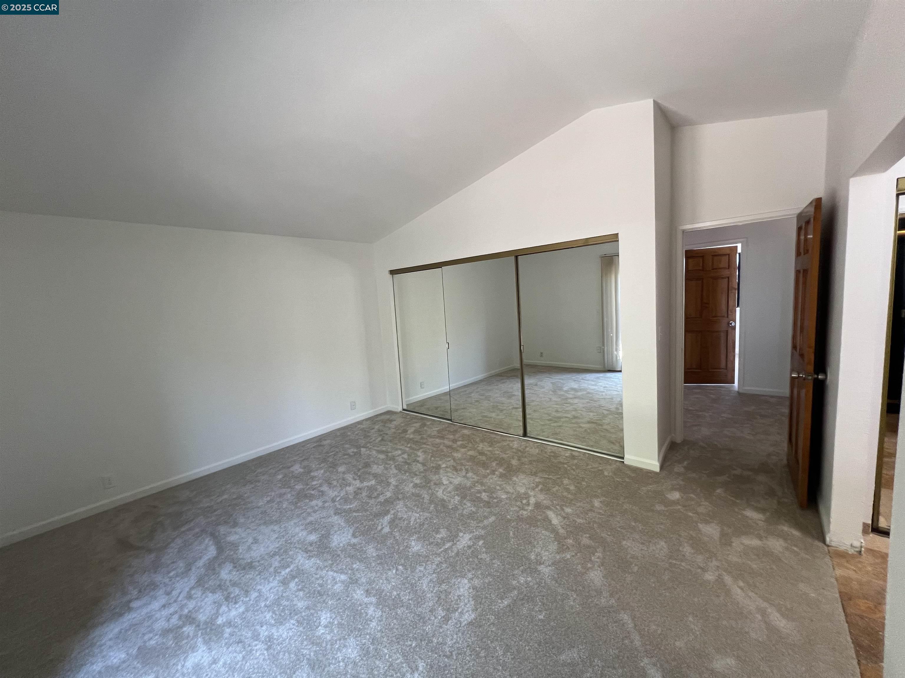 Detail Gallery Image 24 of 43 For 448 Mcgrue Circle, Vallejo,  CA 94589 - 3 Beds | 2/1 Baths