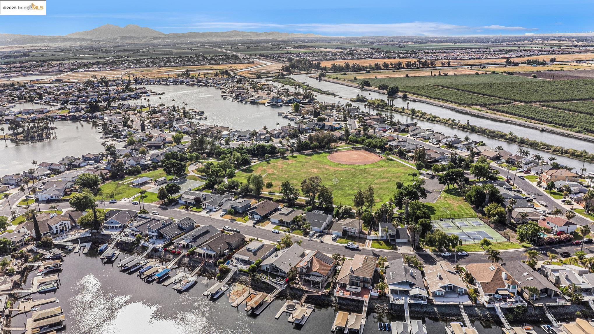 Detail Gallery Image 40 of 42 For 737 Willow Lake Rd, Discovery Bay,  CA 94505 - 3 Beds | 2 Baths