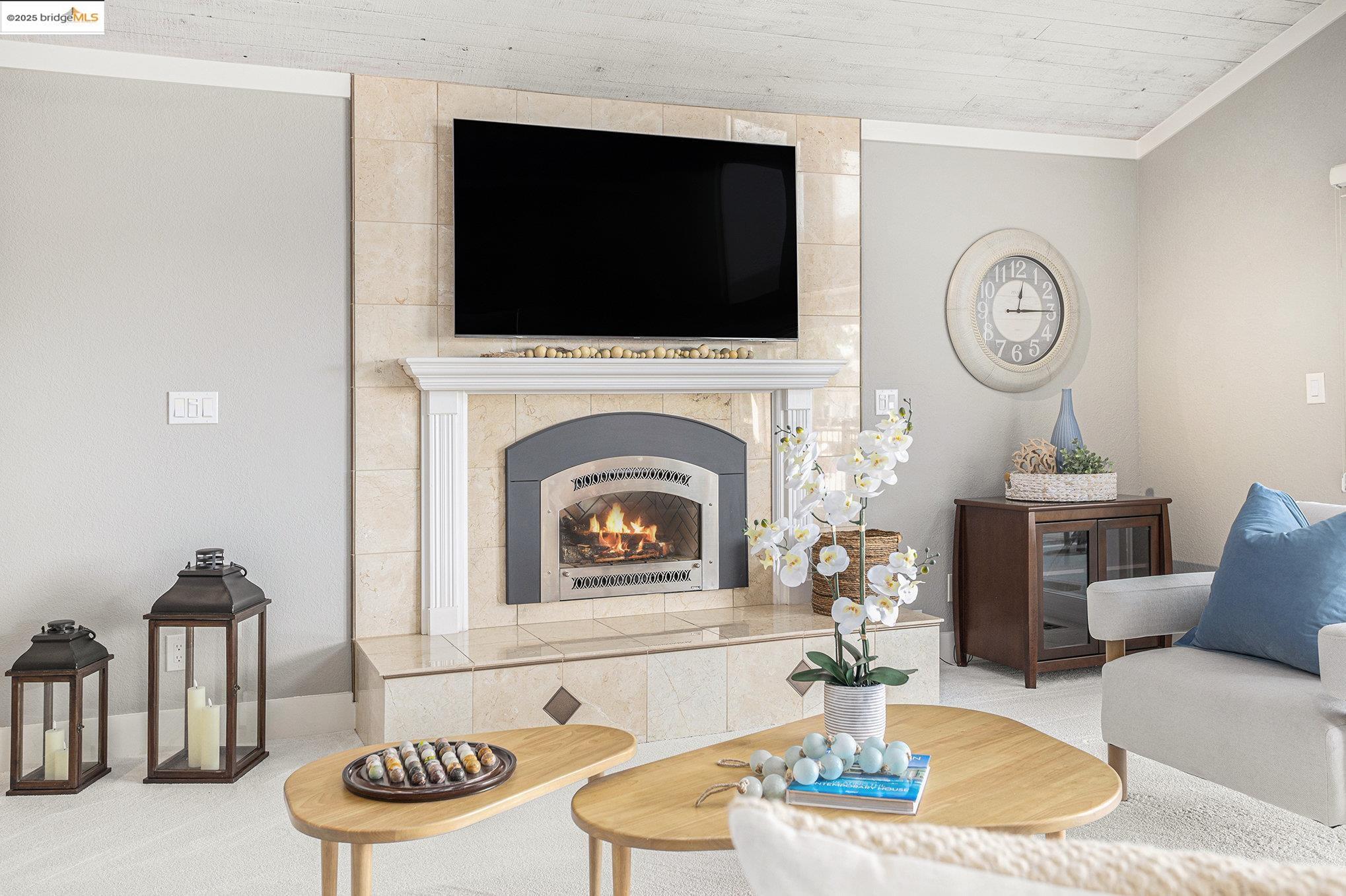 Detail Gallery Image 7 of 42 For 737 Willow Lake Rd, Discovery Bay,  CA 94505 - 3 Beds | 2 Baths