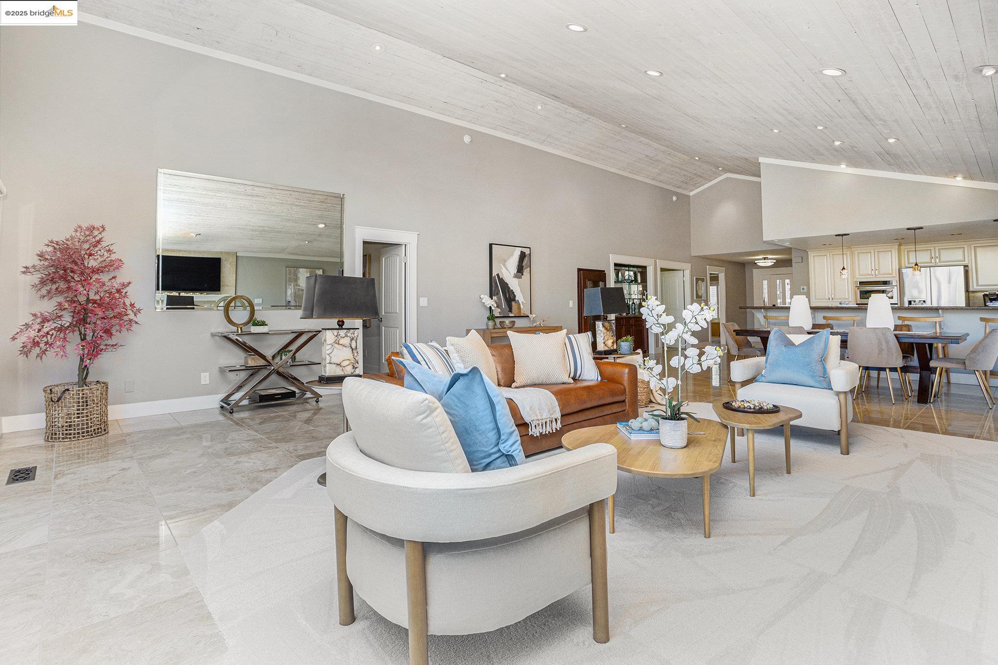 Detail Gallery Image 9 of 42 For 737 Willow Lake Rd, Discovery Bay,  CA 94505 - 3 Beds | 2 Baths