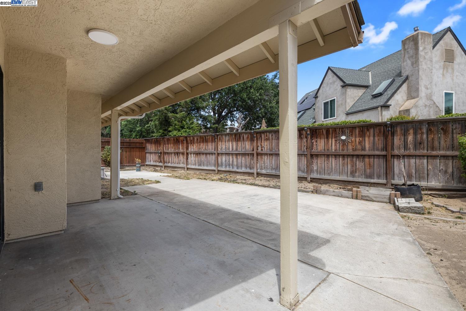 Detail Gallery Image 36 of 48 For 1023 Snowgoose Ln, Manteca,  CA 95337 - 3 Beds | 2 Baths