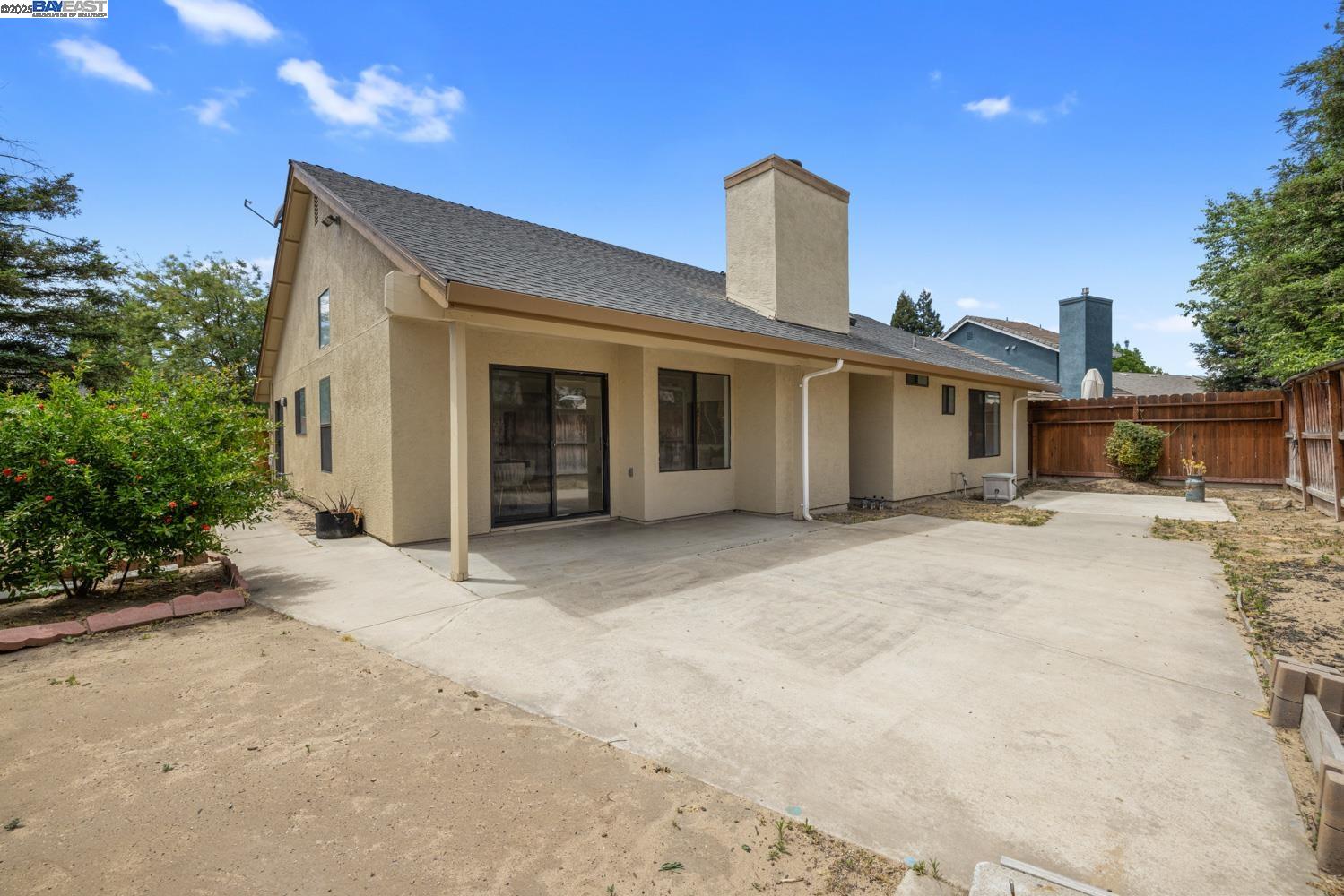 Detail Gallery Image 37 of 48 For 1023 Snowgoose Ln, Manteca,  CA 95337 - 3 Beds | 2 Baths