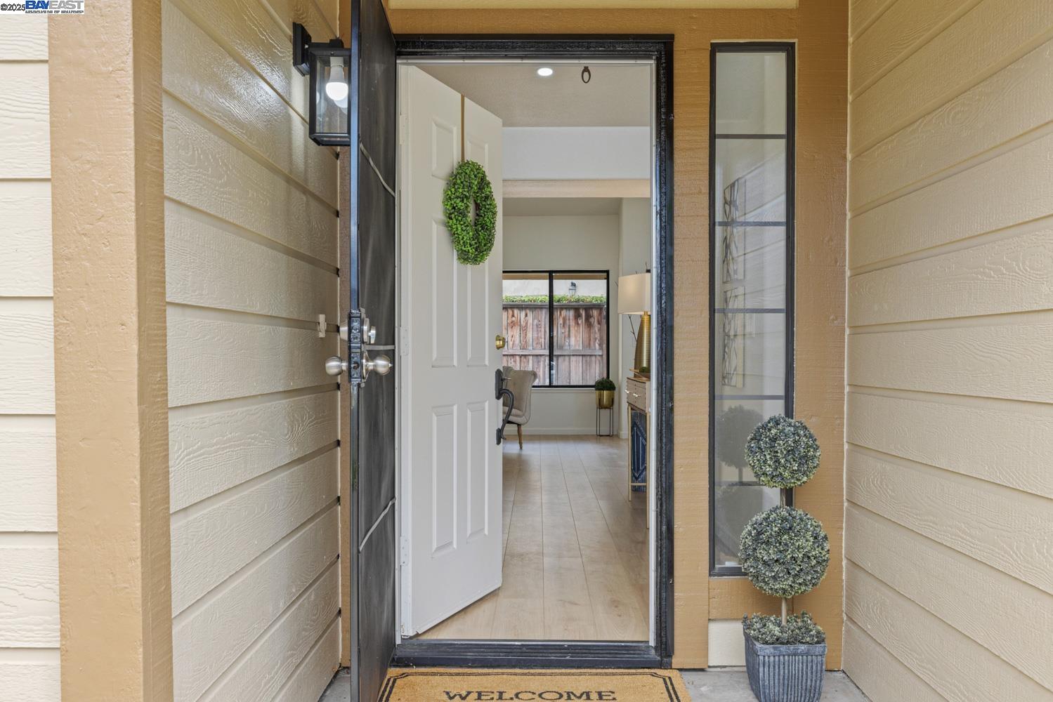 Detail Gallery Image 5 of 48 For 1023 Snowgoose Ln, Manteca,  CA 95337 - 3 Beds | 2 Baths
