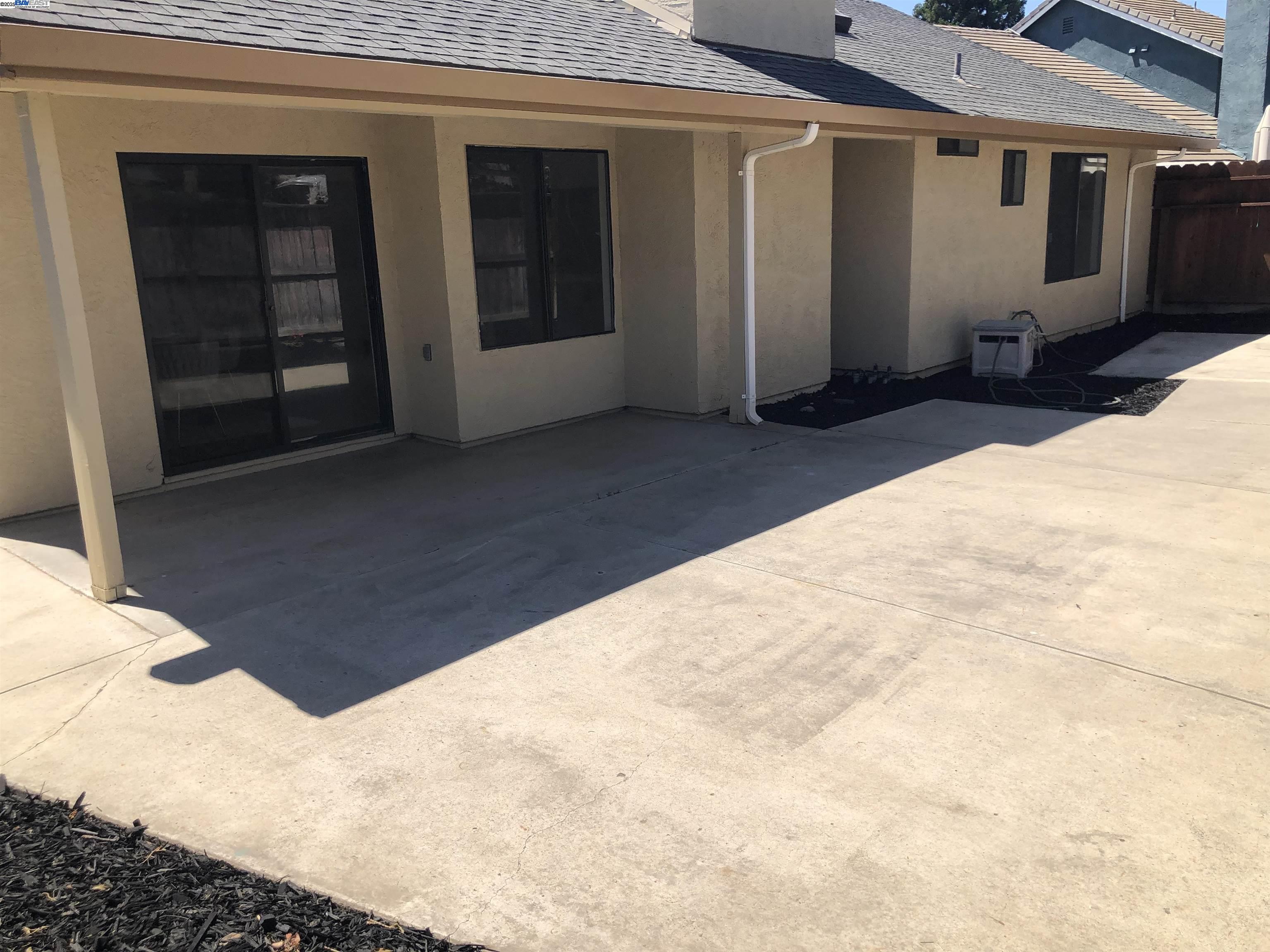Detail Gallery Image 43 of 55 For 1023 Snowgoose Ln, Manteca,  CA 95337 - 3 Beds | 2 Baths