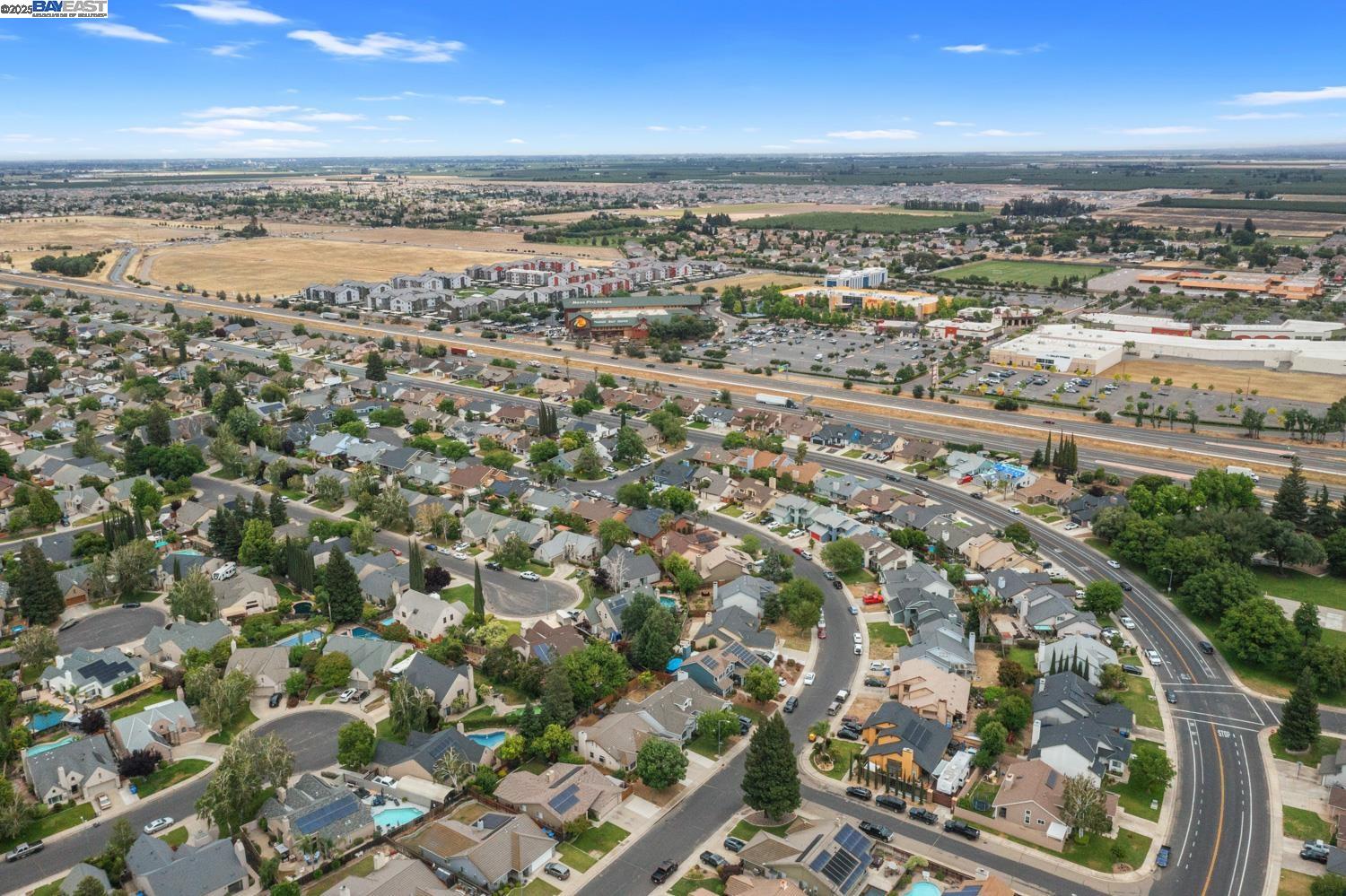 Detail Gallery Image 44 of 48 For 1023 Snowgoose Ln, Manteca,  CA 95337 - 3 Beds | 2 Baths