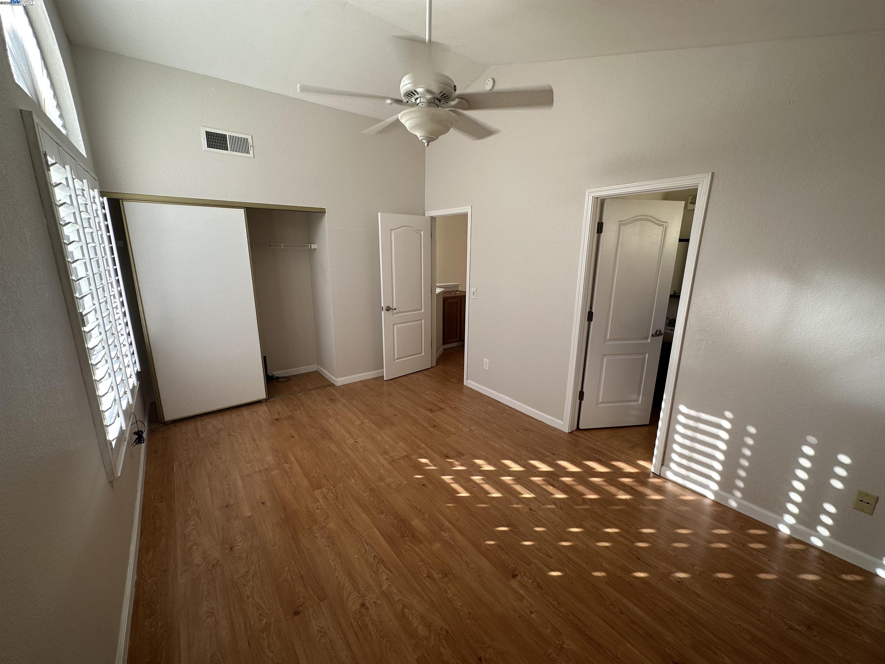Detail Gallery Image 13 of 20 For 804 Devonwood, Hercules,  CA 94547 - 2 Beds | 2/1 Baths