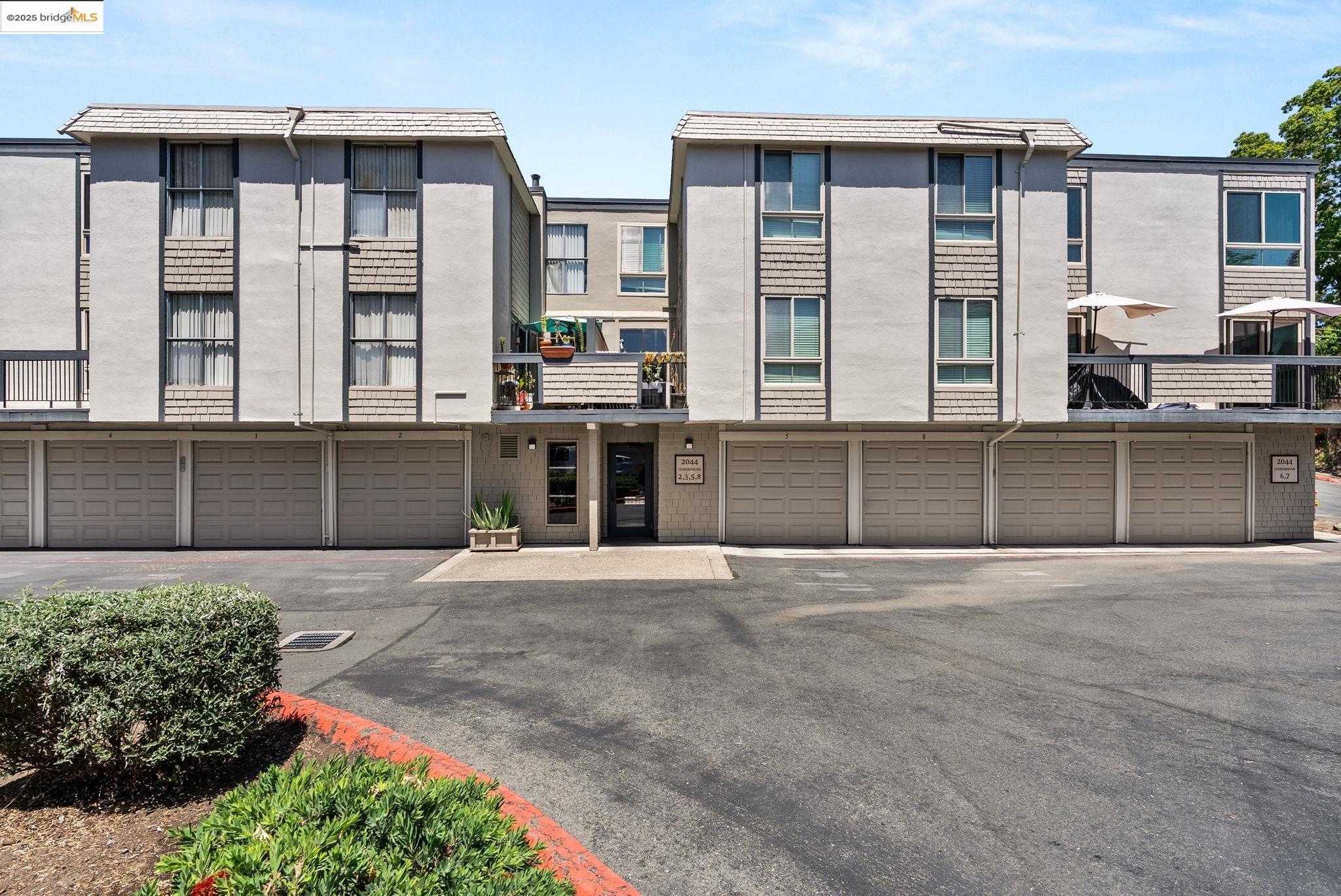 Photo #2: 41098084 Listing 