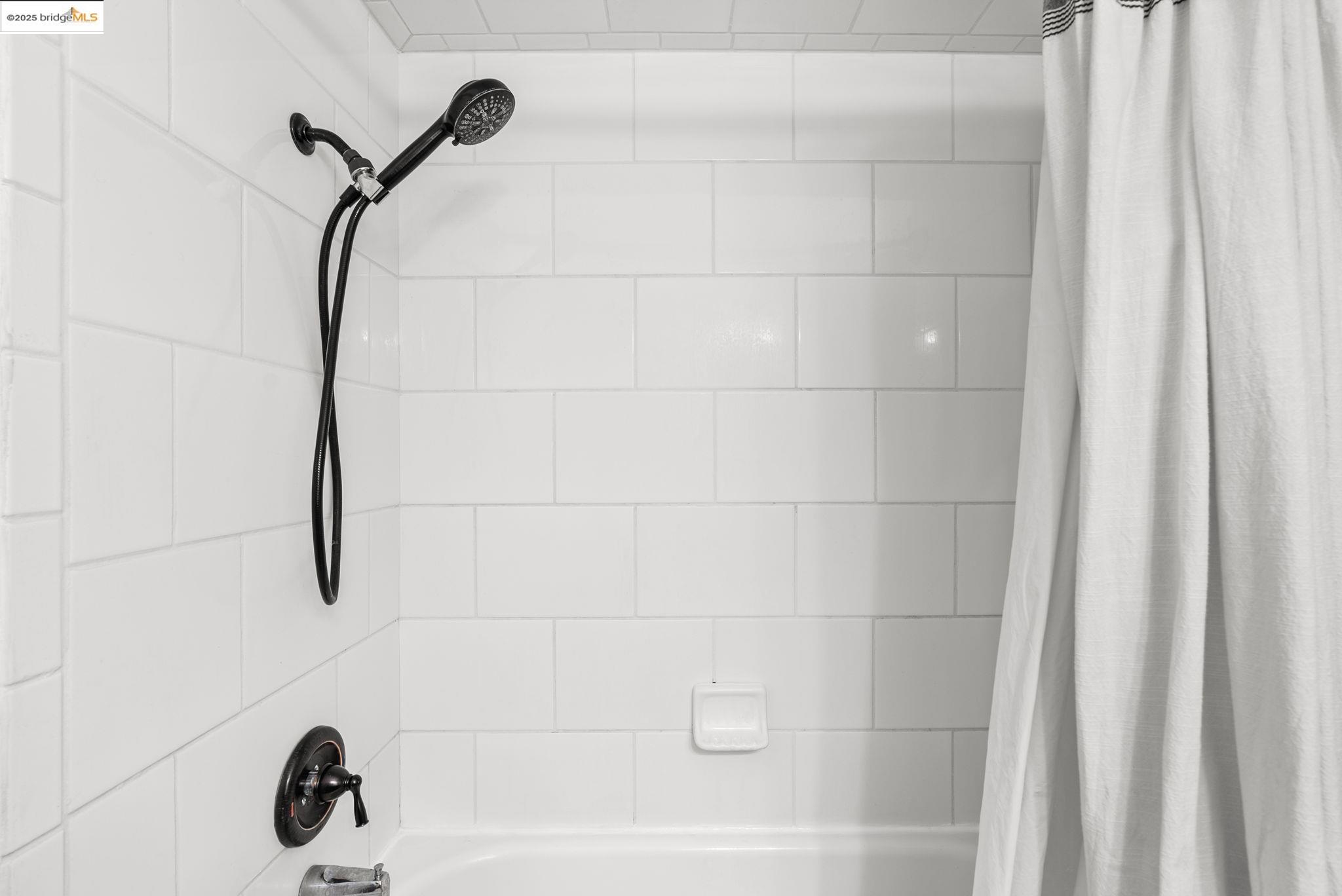 Photo #20: 41098084 Listing: Photo #20