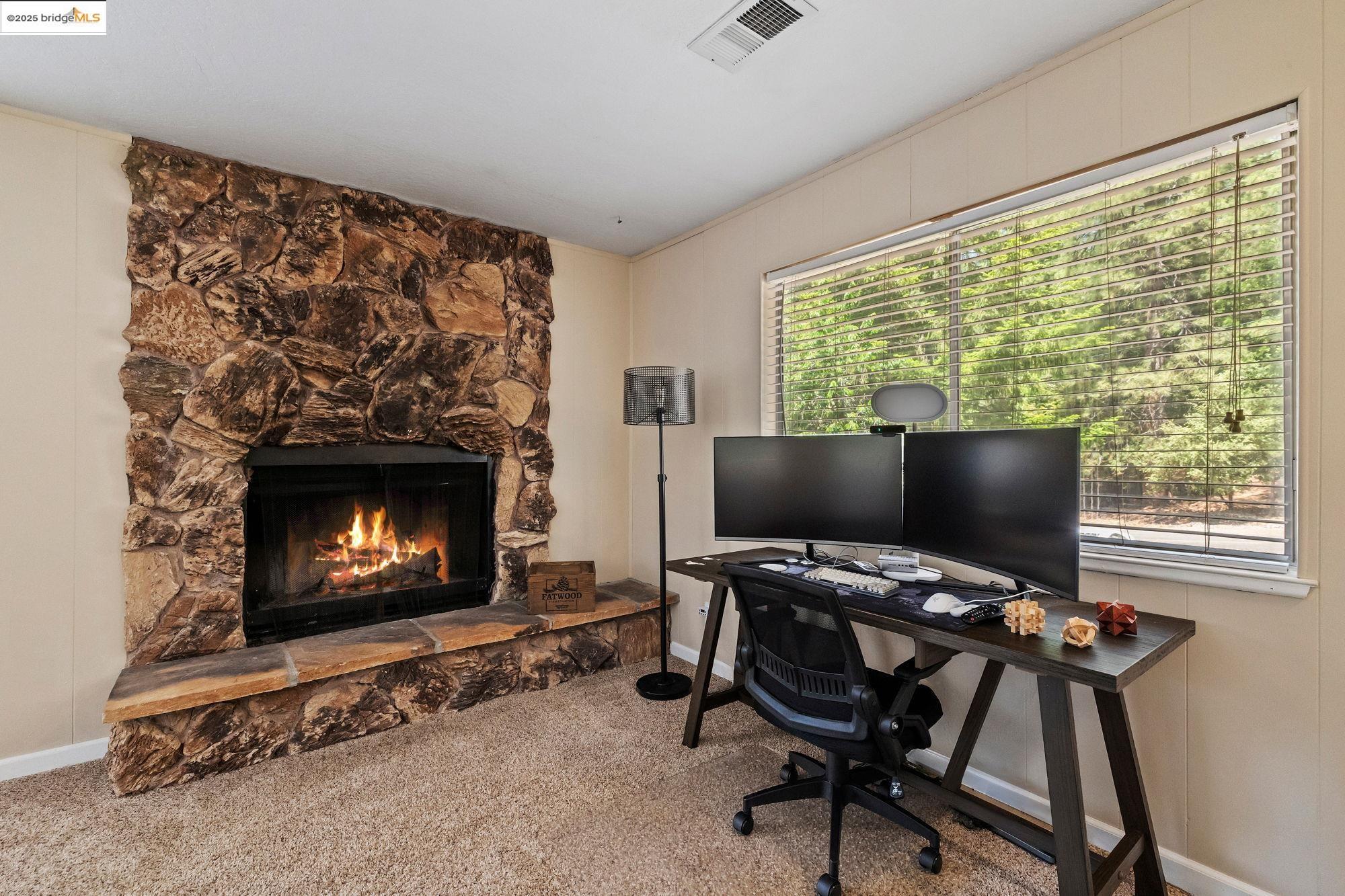 Detail Gallery Image 12 of 26 For 17801 Lark, Twain Harte,  CA 95383-9736 - 3 Beds | 2/1 Baths