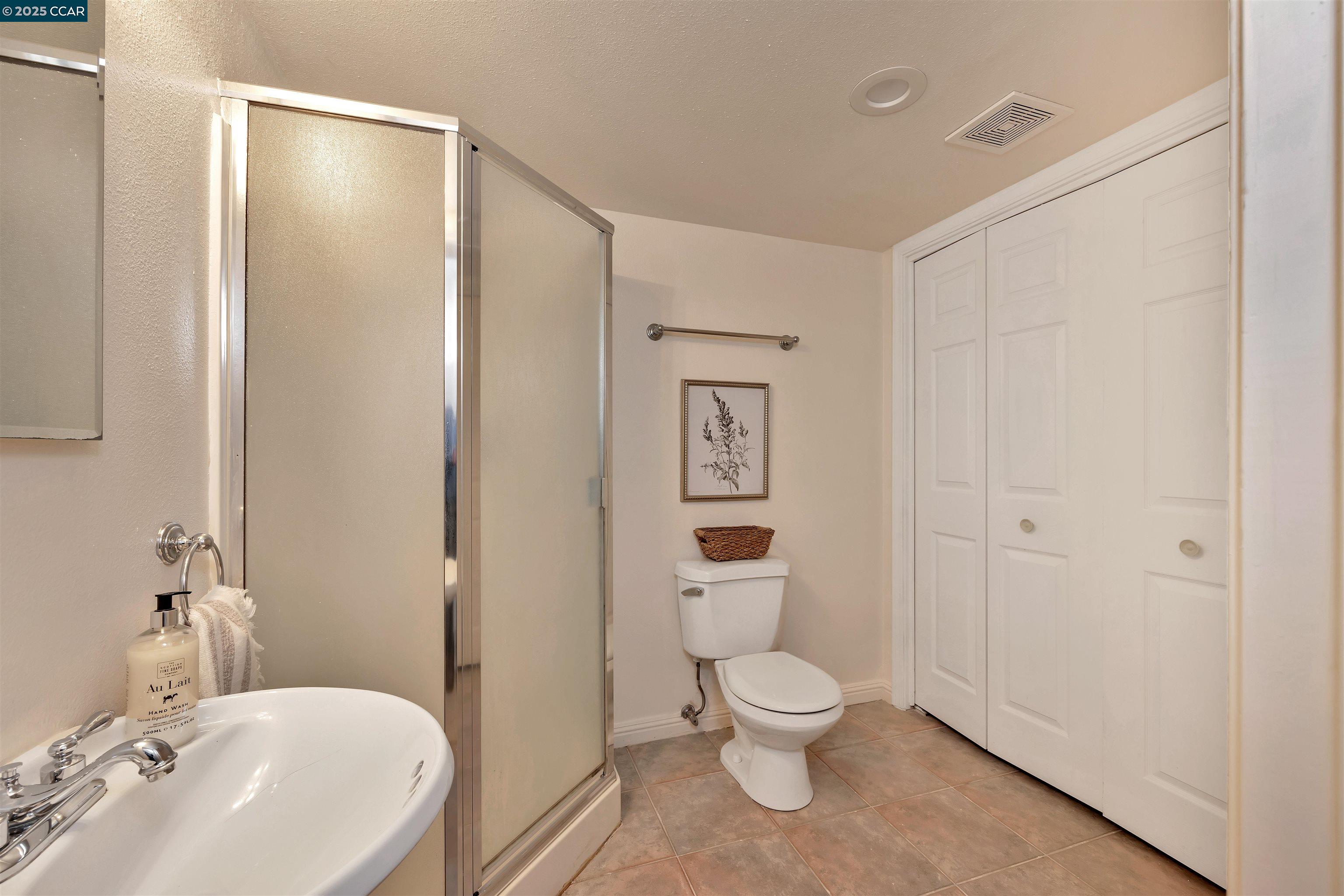 Detail Gallery Image 24 of 29 For 48 Sterling Way, Lafayette,  CA 94549 - 5 Beds | 4 Baths